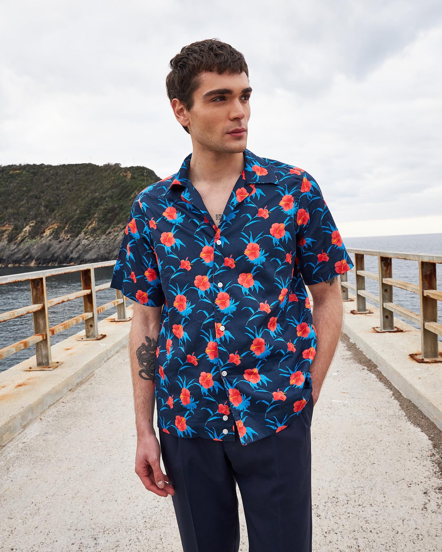 PIETRA SALATA Navy Blue Floral Pattern Cotton Mandarin Collar Shirt