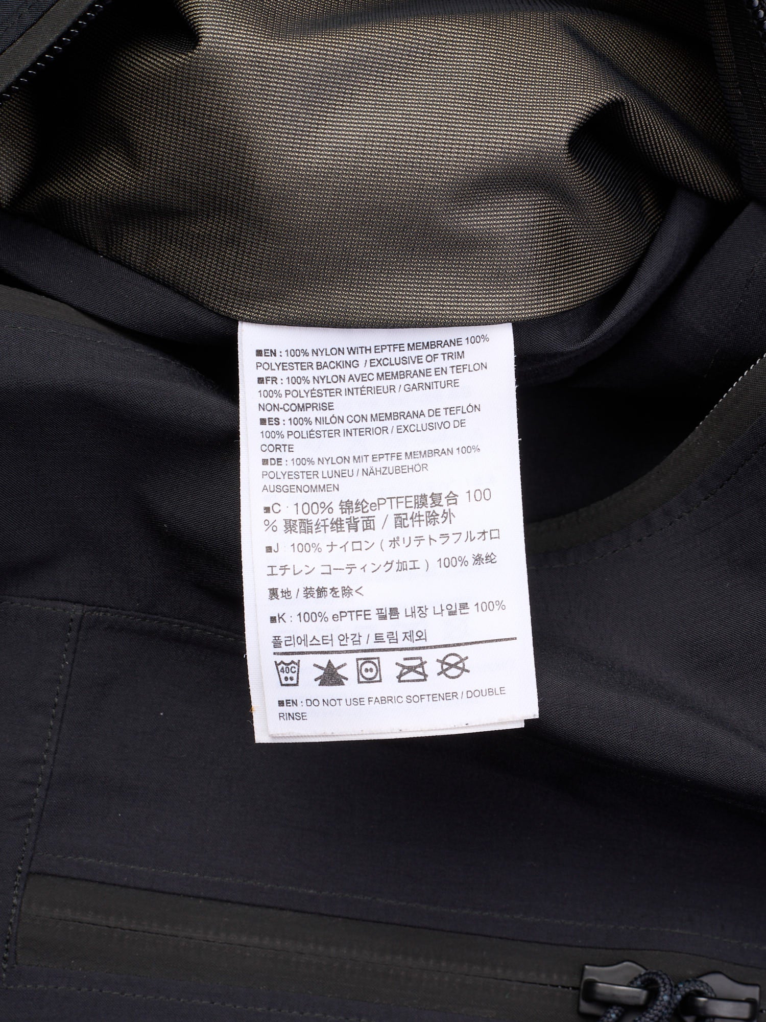 Rare ARCTERYX LEAF ALPHA Black Gen 1 Men's Jacket Size L