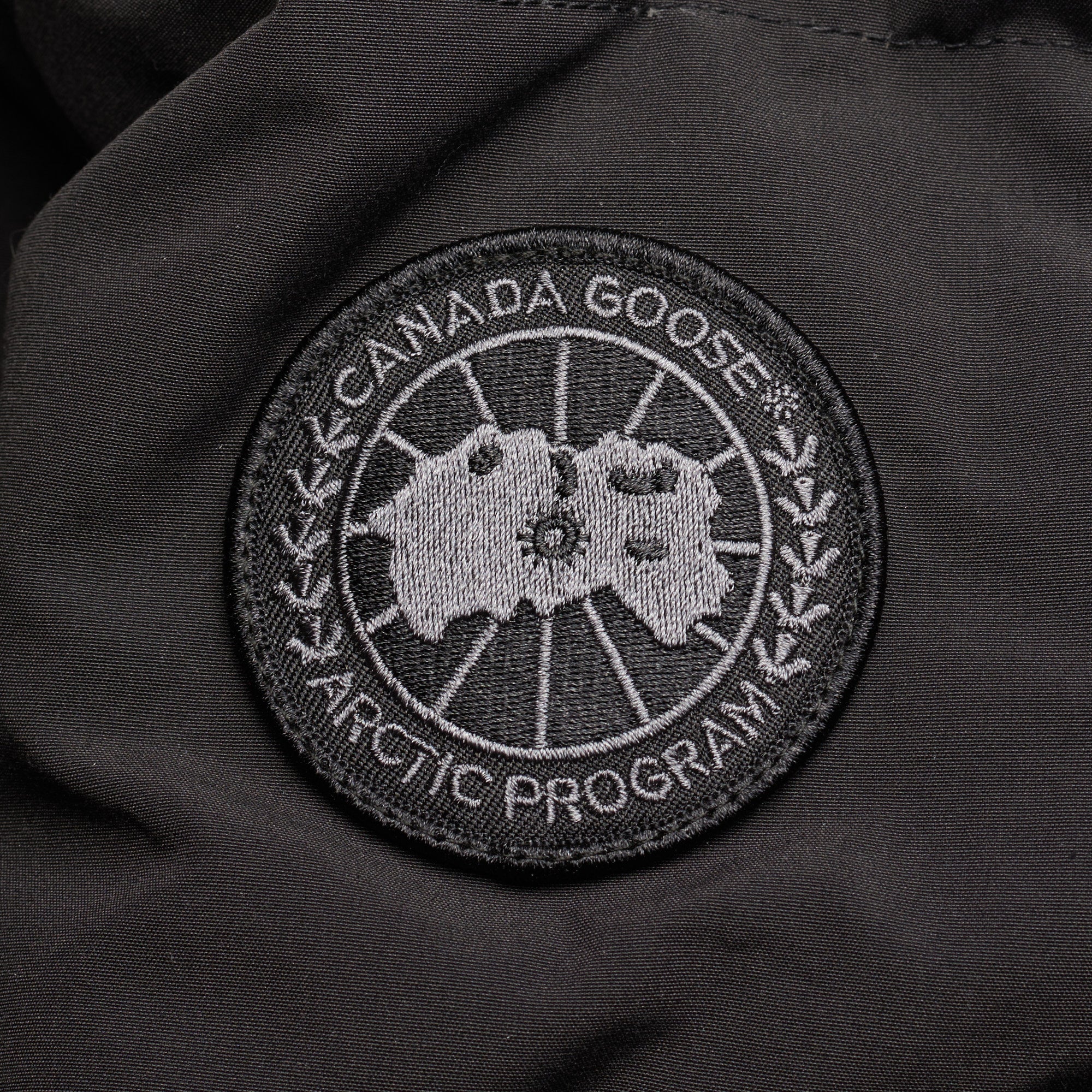 CANADA GOOSE Wyndham Parka Black Label 2048MB 61 Black Down Jacket Coat NEW CANADA GOOSE