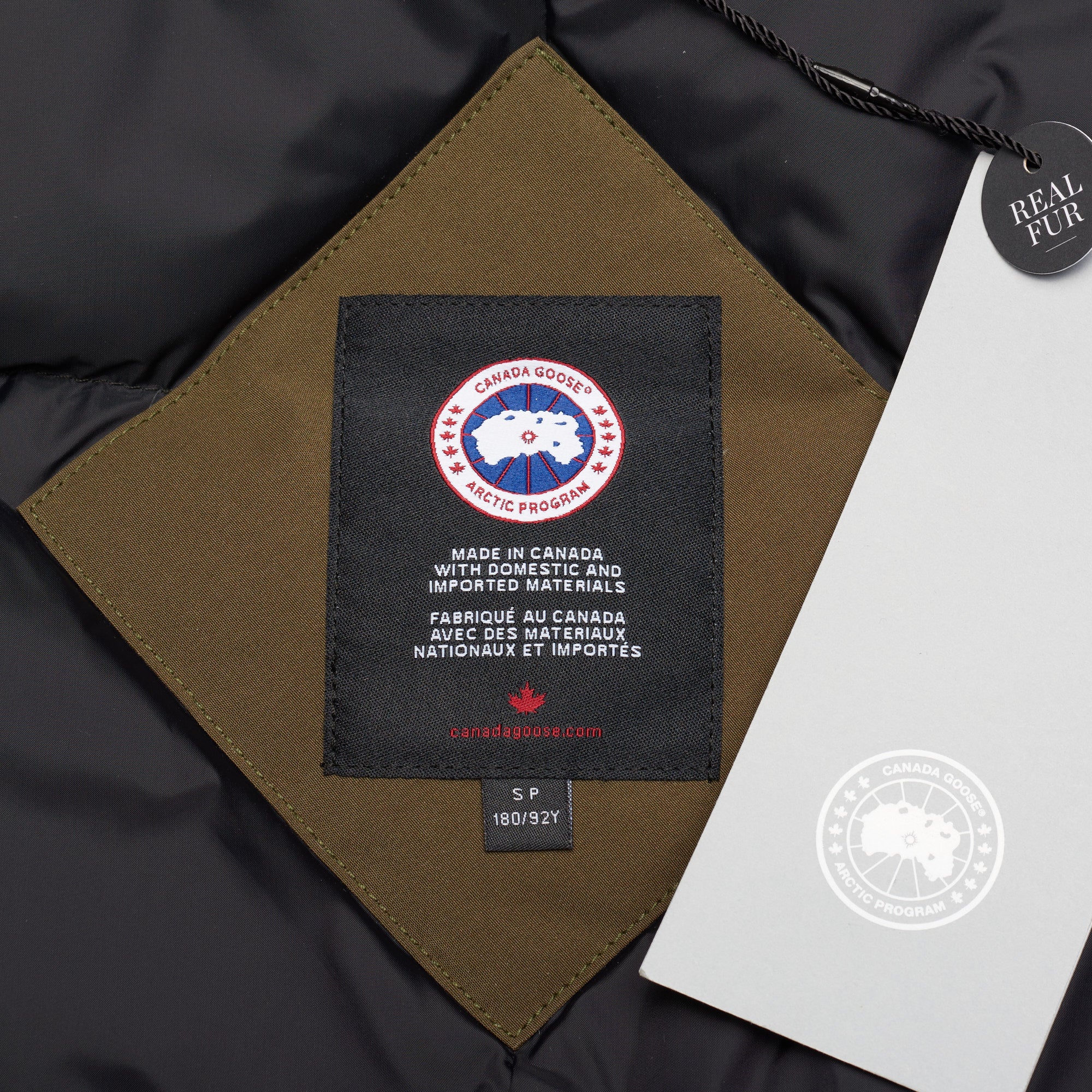 CANADA GOOSE Chateau Parka 3426M 49 Military Green Down Jacket Size S Fur Ruff CANADA GOOSE