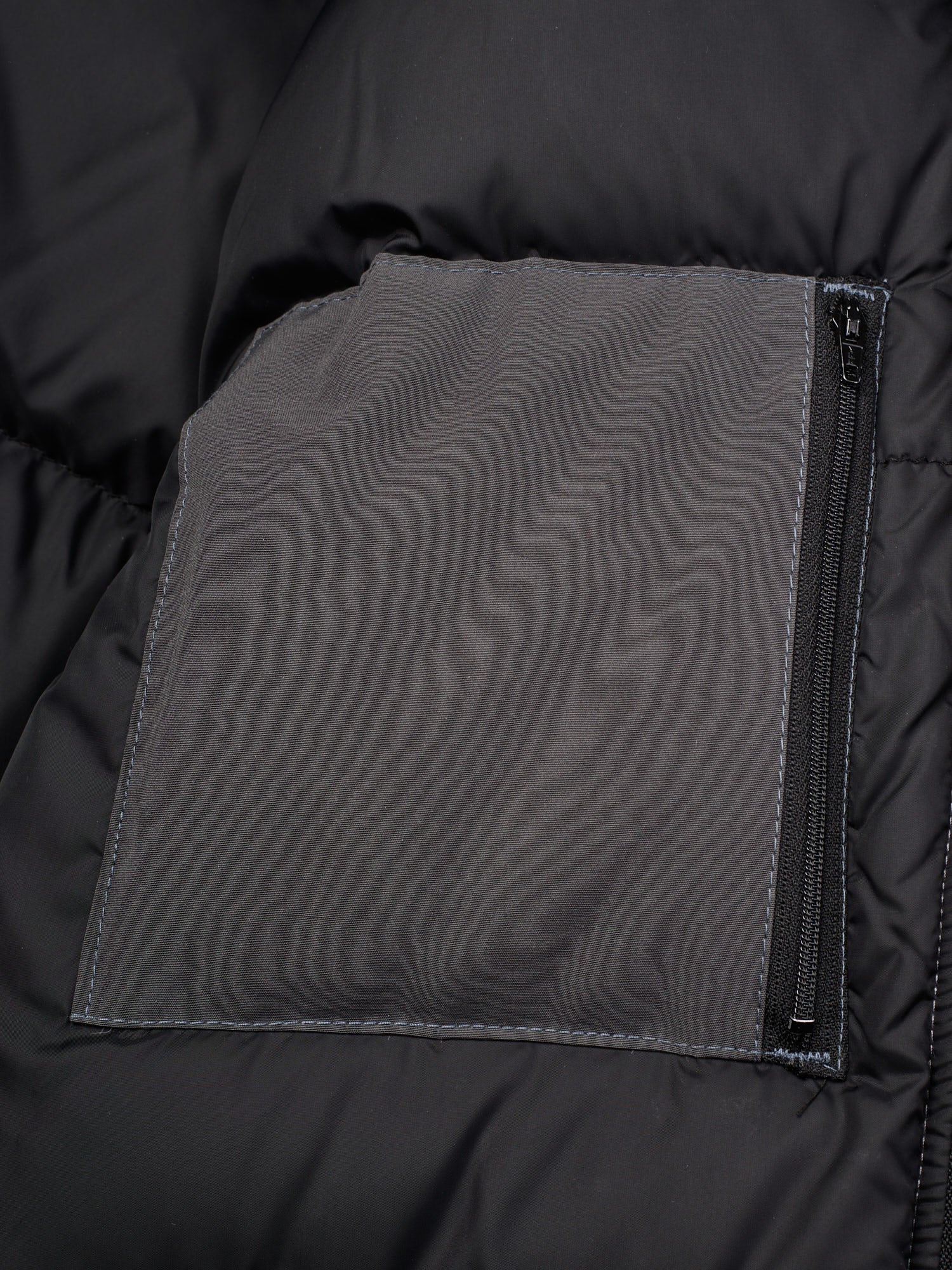 CANADA GOOSE Chateau Parka 3426M Gray Down Jacket Size XL Fur Ruff