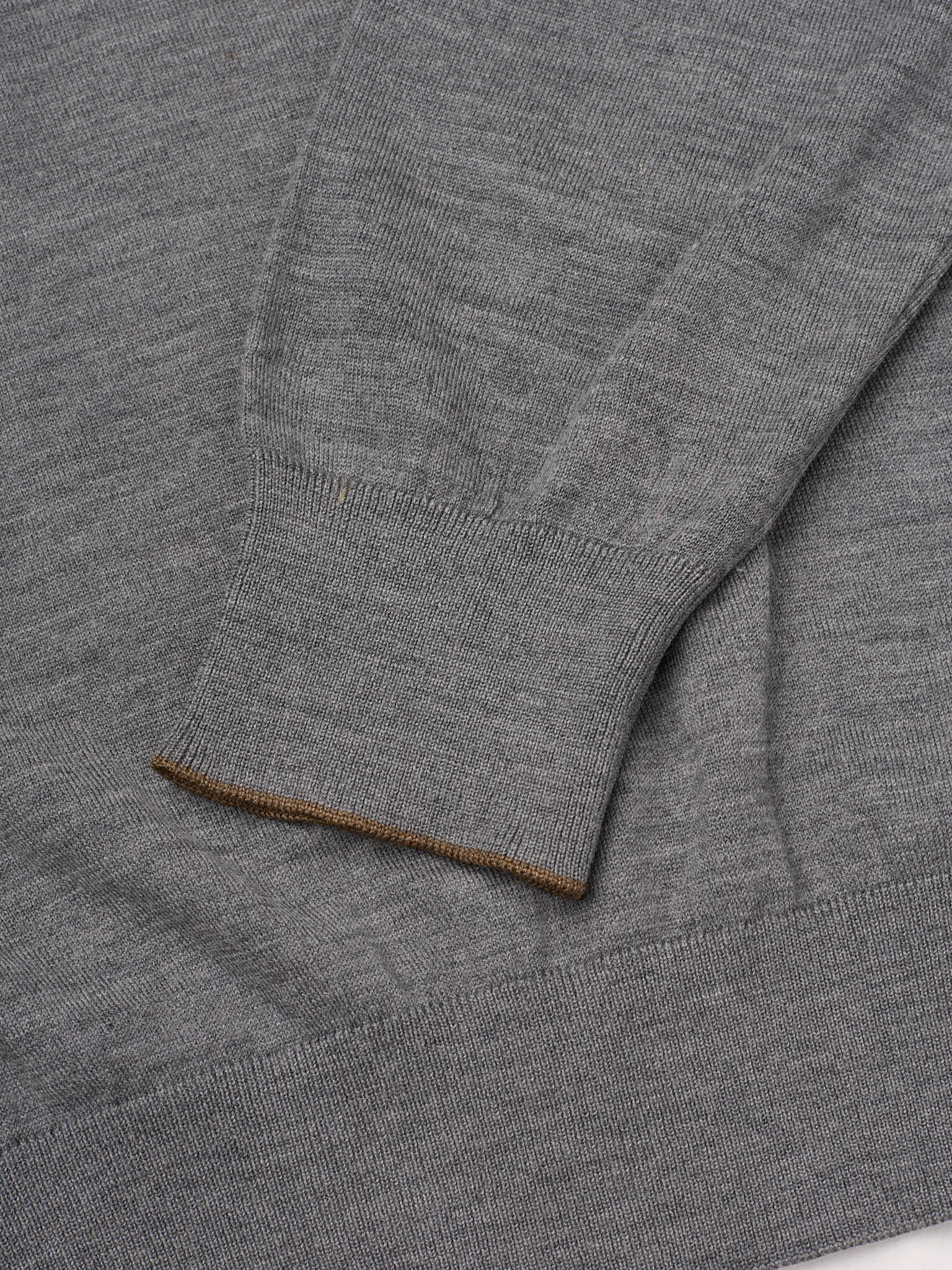CESARE ATTOLINI Gray Wool-Silk V-Neck Sweater NEW M