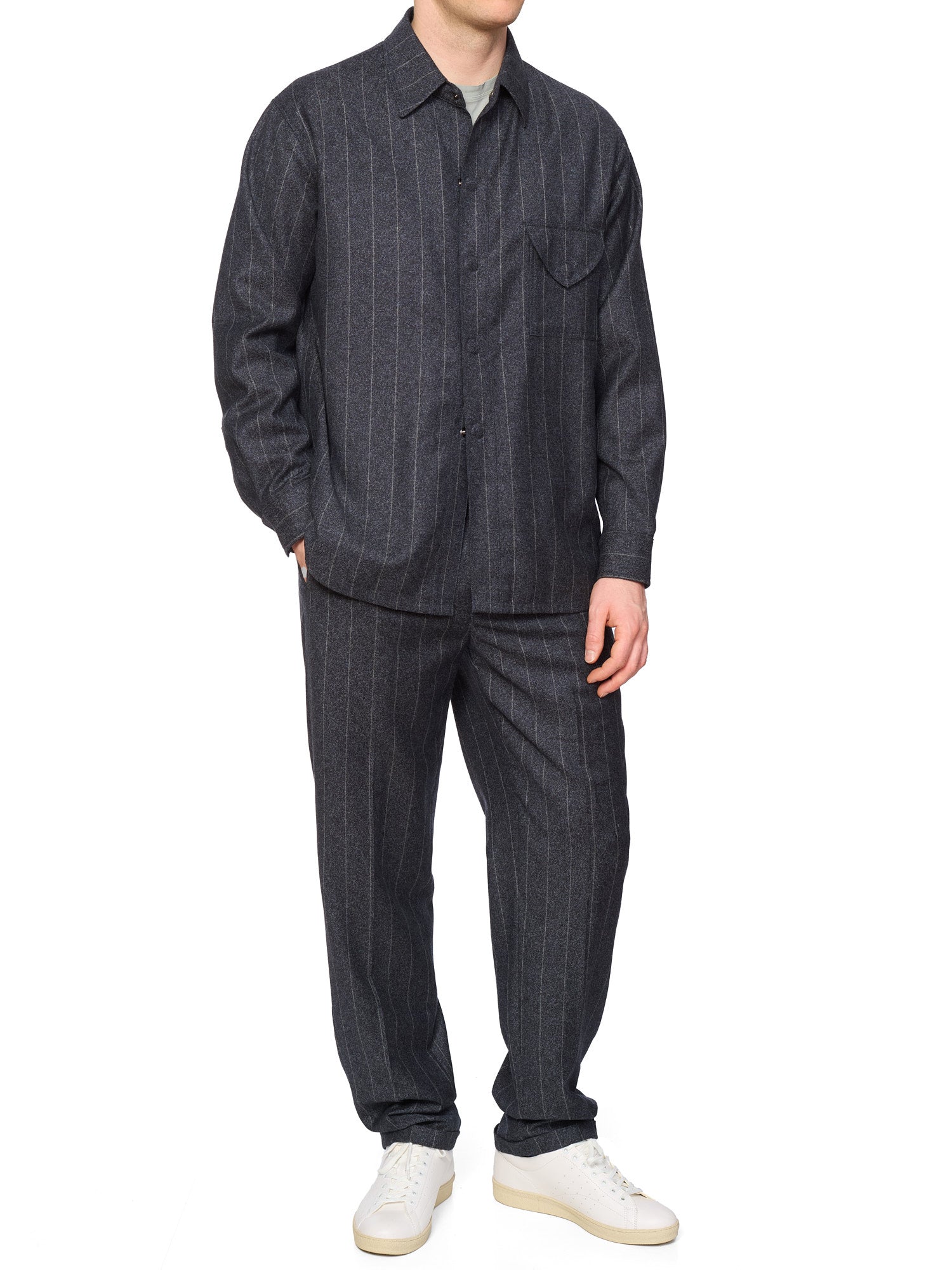 GIORGIO ARMANI Black Label Gray Chalk Stripe Virgin Wool Suit EU 50R NEW US 40R