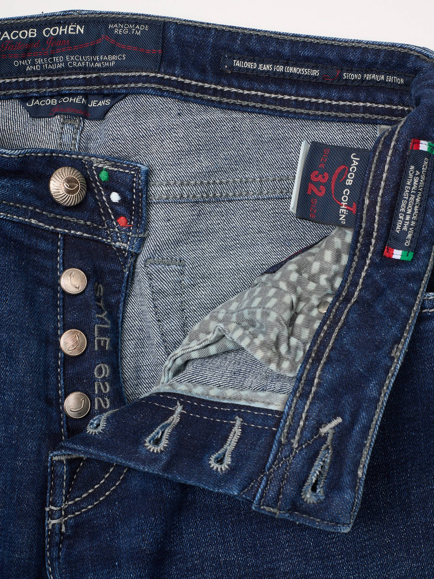 JACOB COHEN 622 Blue Cotton Stretch Denim Pants US 32 NEW