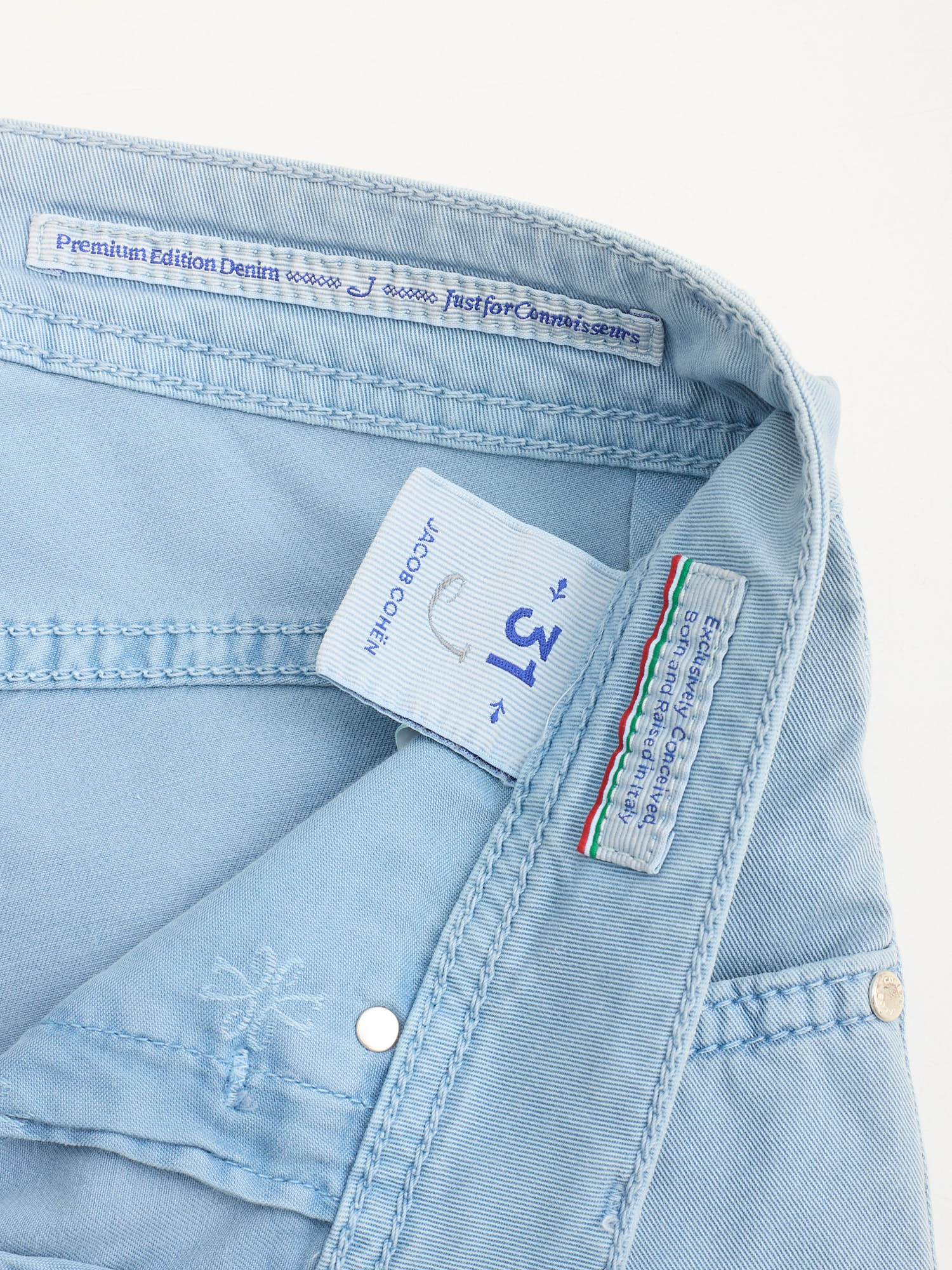 JACOB COHEN 688 Cotton-Lyocell Light Blue Luxury Denim Jeans US 31