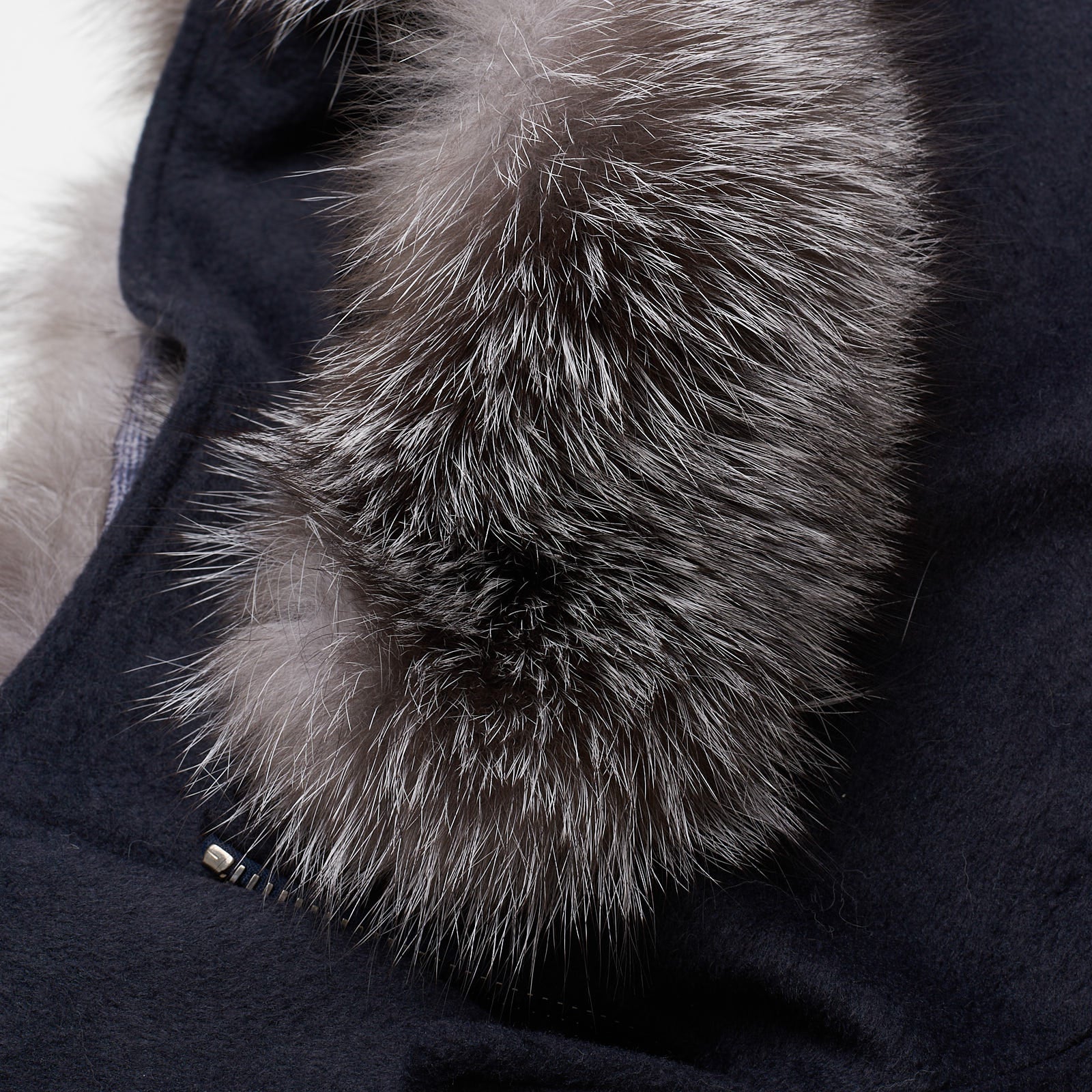 KITON KIRED "Frau" Goose Down Hooded Parka Jacket Raccoon Fur 50 US M KIRED