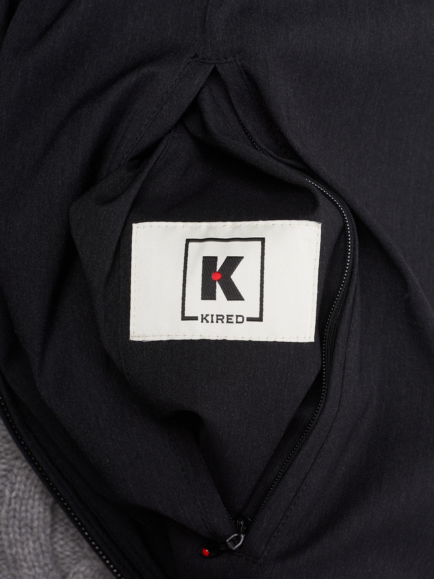 KITON KIRED "Gange" Black-Gray Reversible Cashmere-Wool Vest EU 50 NEW US M