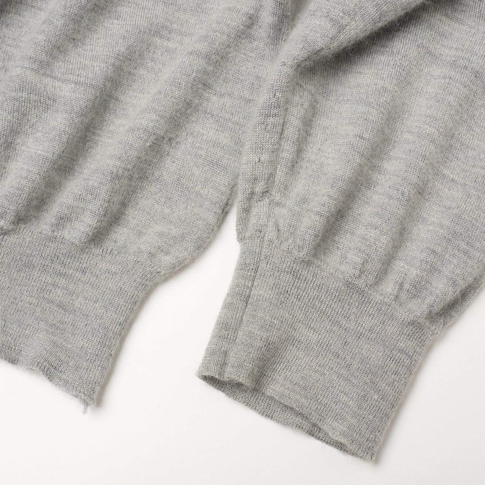 KITON Napoli Handmade Gray Cashmere-Silk Crewneck Sweater EU 52 US L