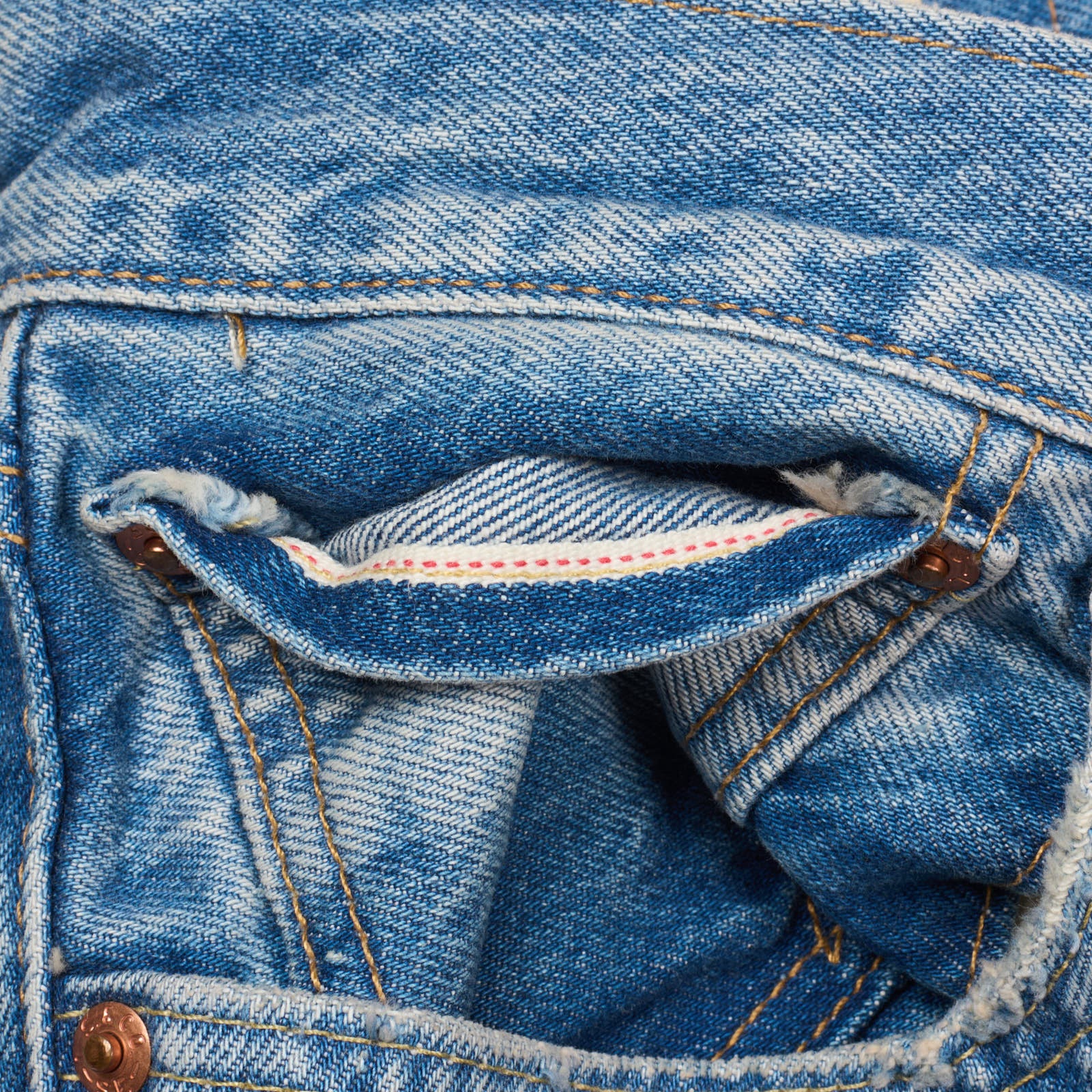 LEVI'S Premium 501 Selvedge Blue Denim Slim Taper Jeans