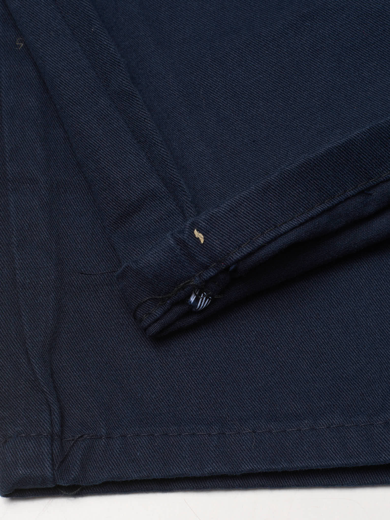 Vintage LEVI'S 501 Navy Blue Cotton Twill Jeans Made in USA NOS