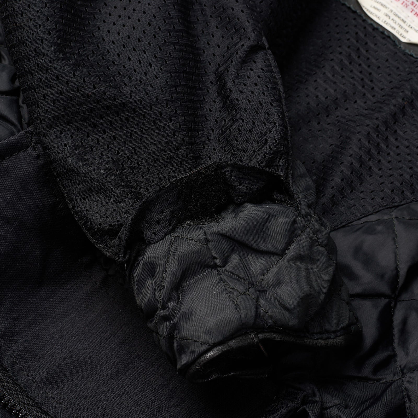 BELSTAFF Black Leather Motorcycle Jacket Protectors Size 44 US M-L Made in UK