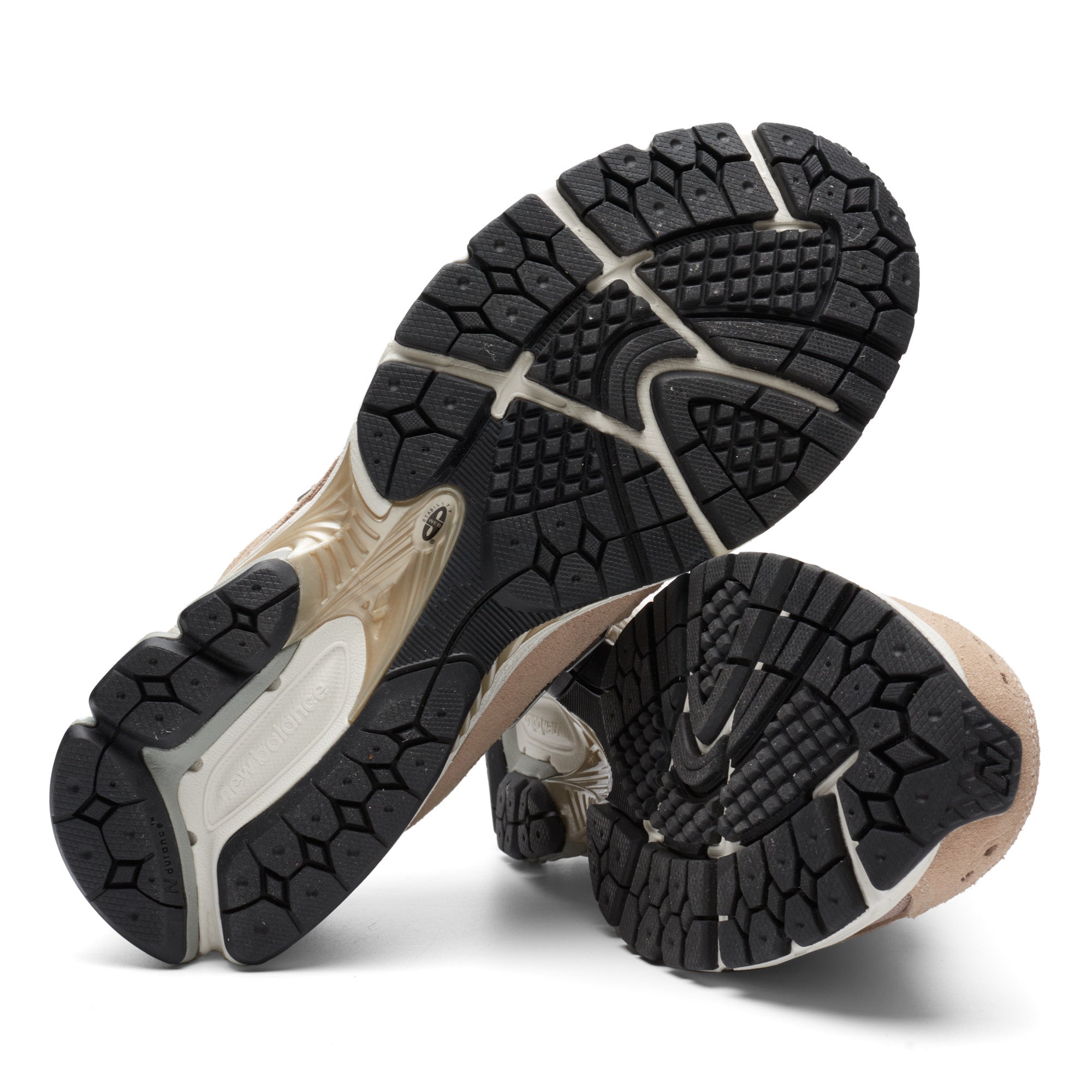 NEW BALANCE M1906RW Beige Running Sneakers Shoes UK 9.5 US 10 NEW NEW BALANCE