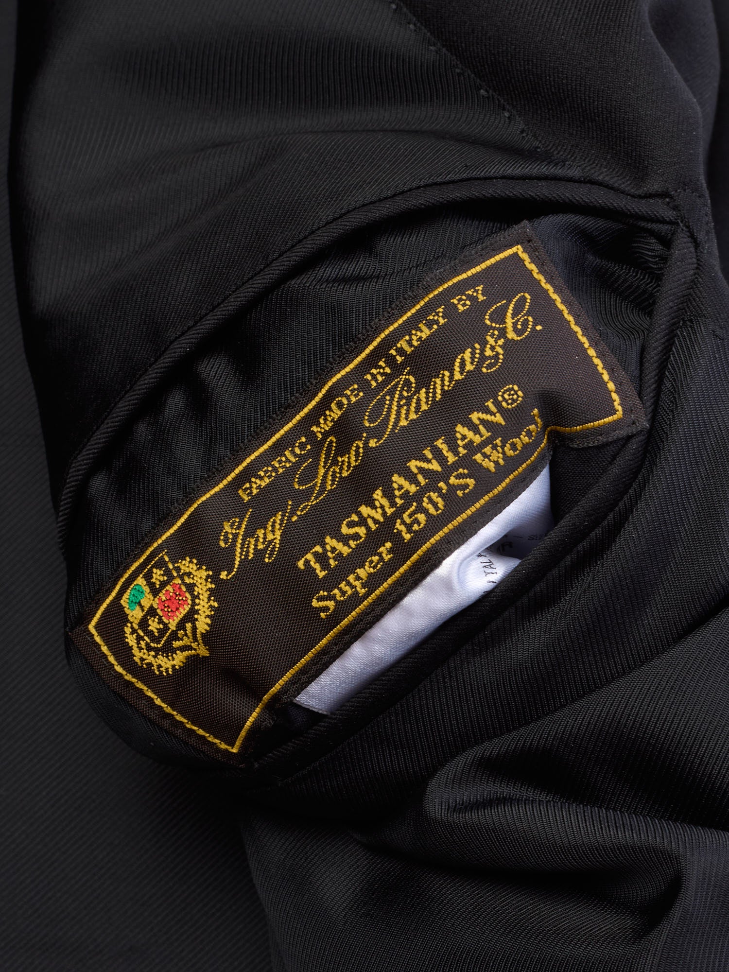 RAFFAELE CARUSO “Manon” Black Loro Piana Super 150’s Tasmanian Suit