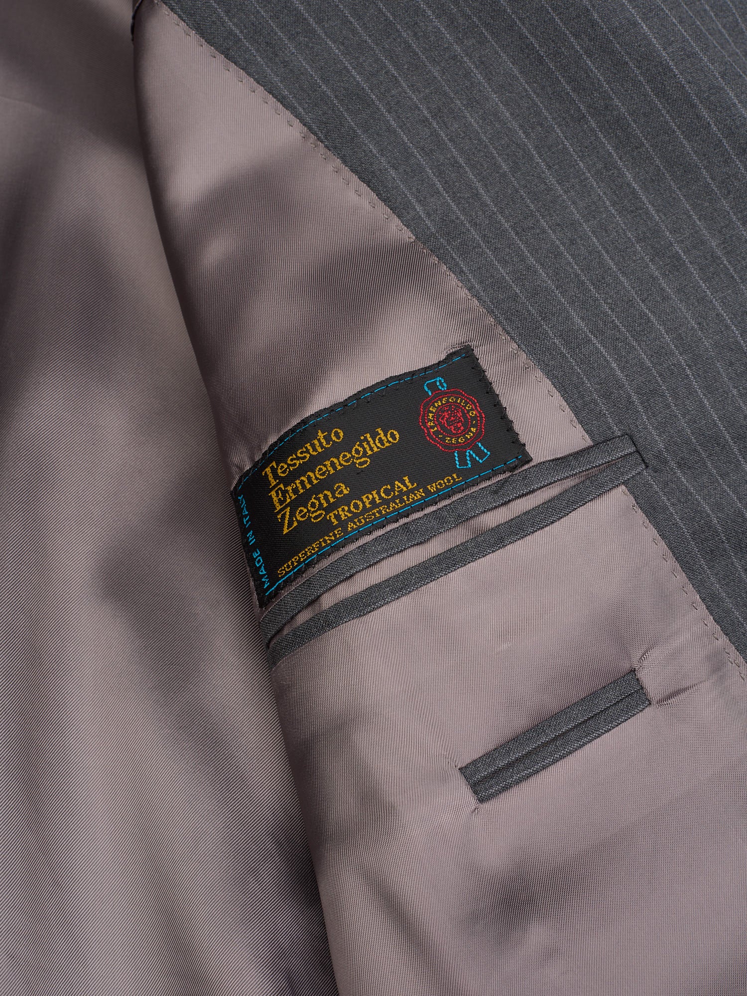 Sir Wilson Gray Striped Ermenegildo Zegna Tropical Australian Wool Business Suit