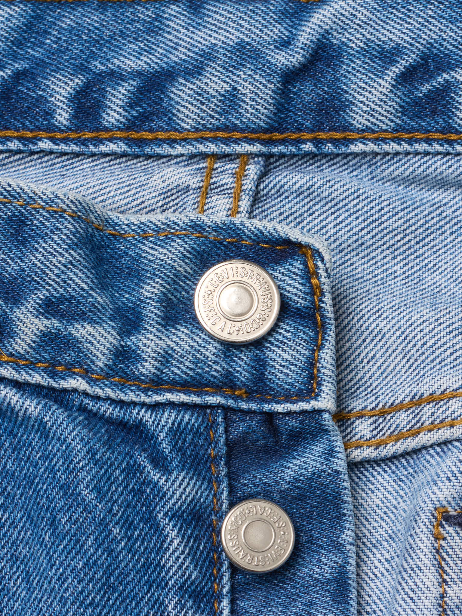 Vintage LEVI'S 501 Straight Fit Blue Cotton Jeans Made in Spain 1993