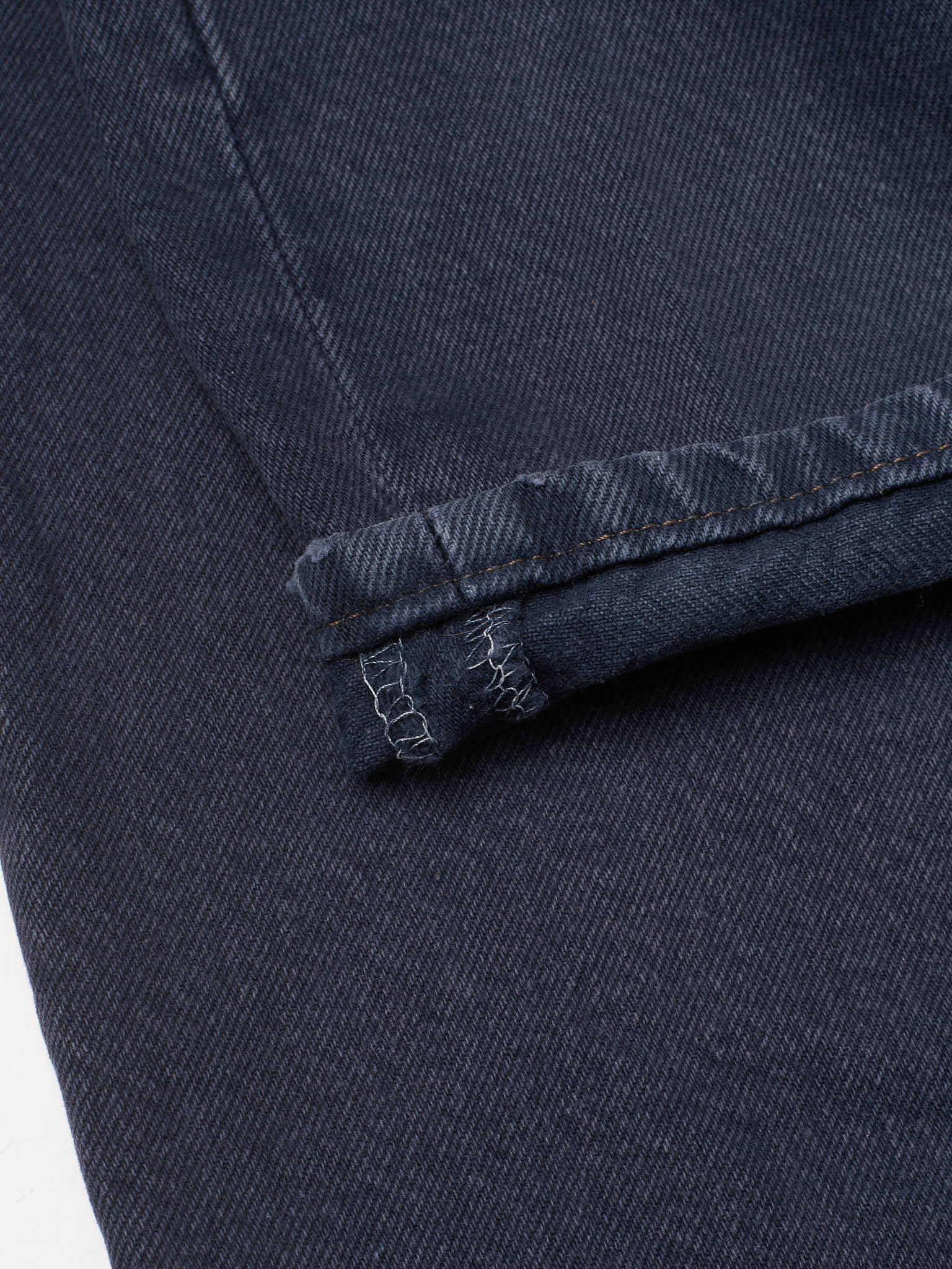 Vintage LEVI'S 501 Straight Fit Dark Blue Cotton Jeans Made in USA