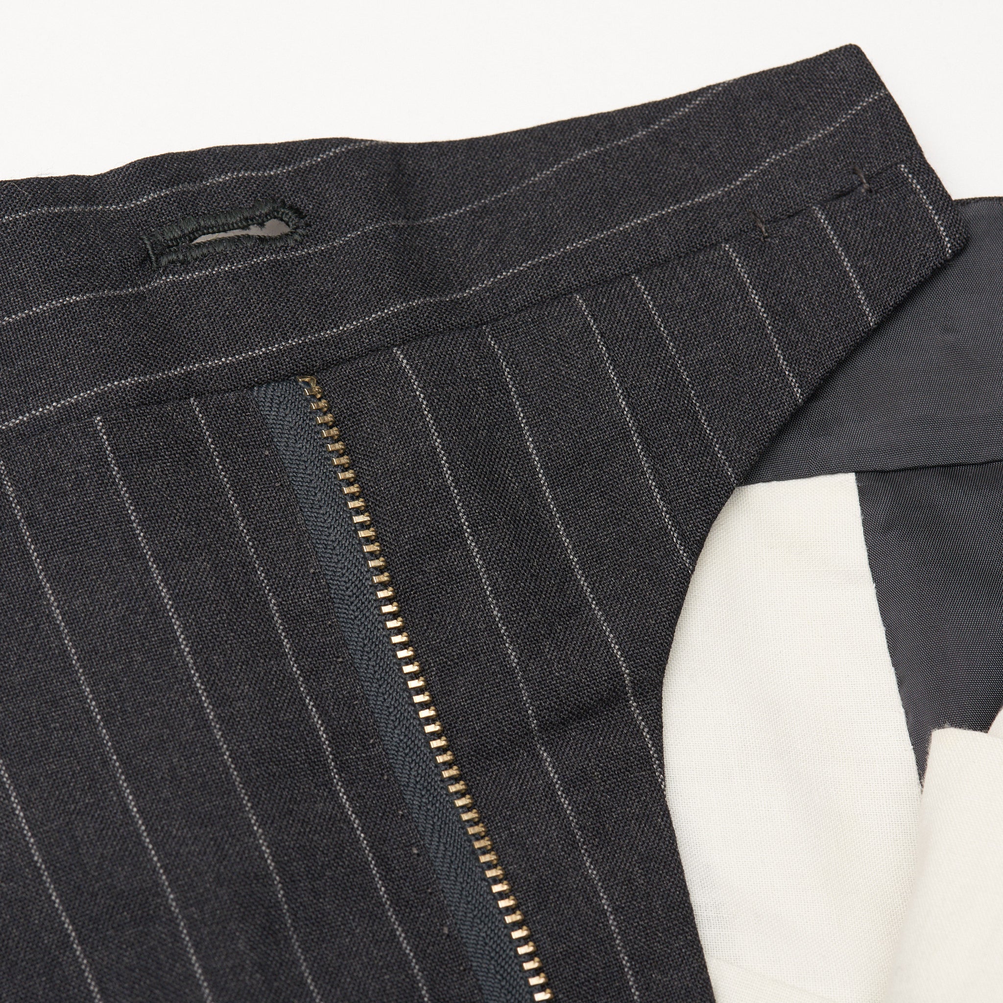 ANDERSON & SHEPPARD Savile Row Bespoke Gray Striped Wool-Mohair Suit US 44 ANDERSON & SHEPPARD