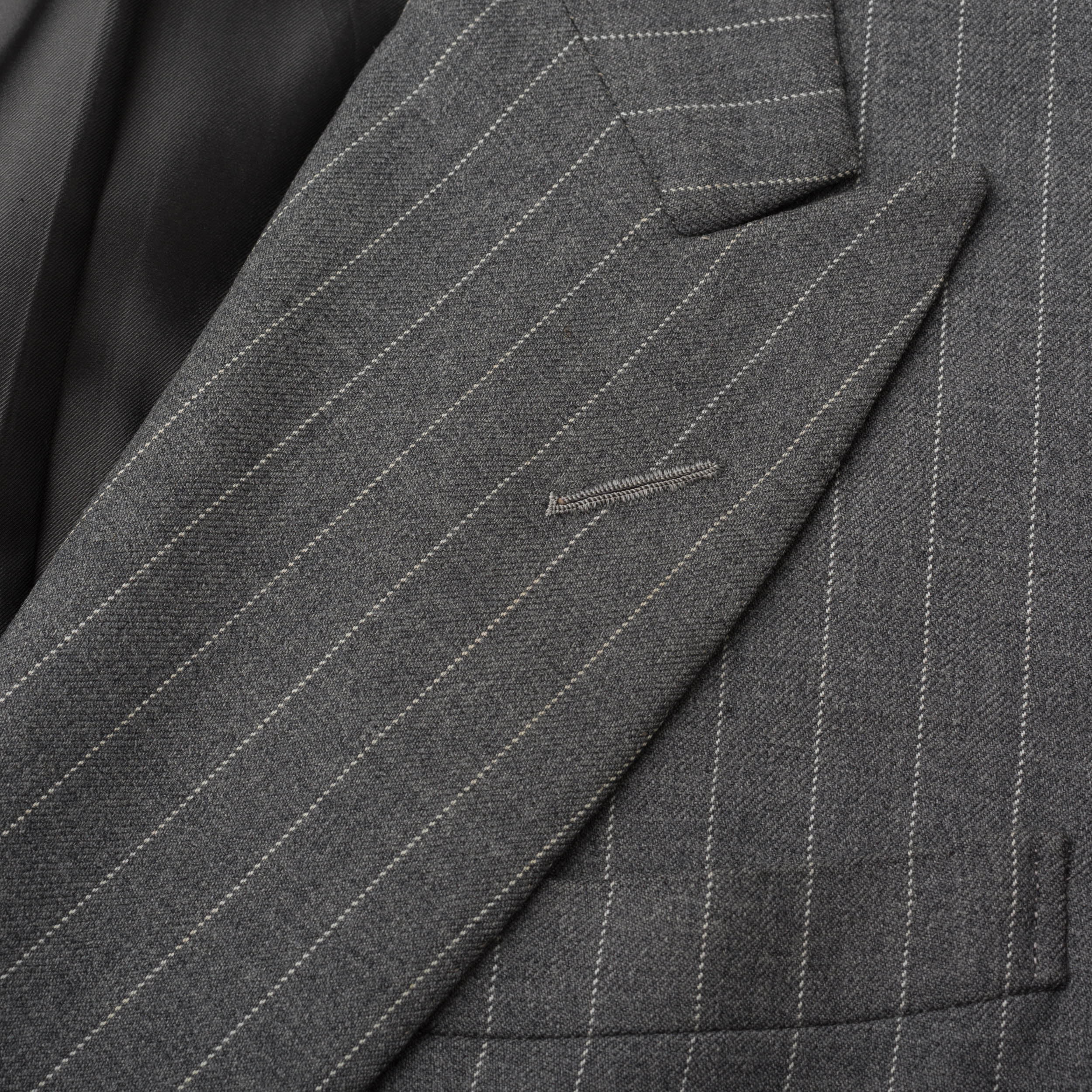 ANDERSON & SHEPPARD Savile Row Bespoke Gray Striped Wool DB Suit US 44 ANDERSON & SHEPPARD