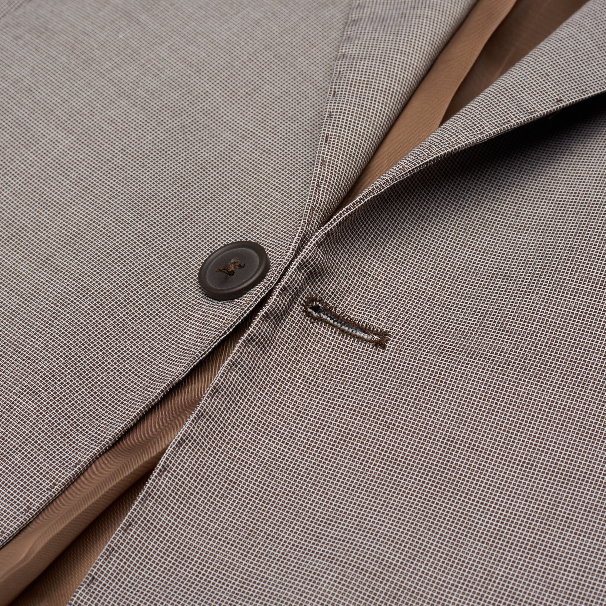 ANTONIO CAPECE "Scoopy 24" Gray Micro Patterned 2 Button Suit NEW ANTONIO CAPECE