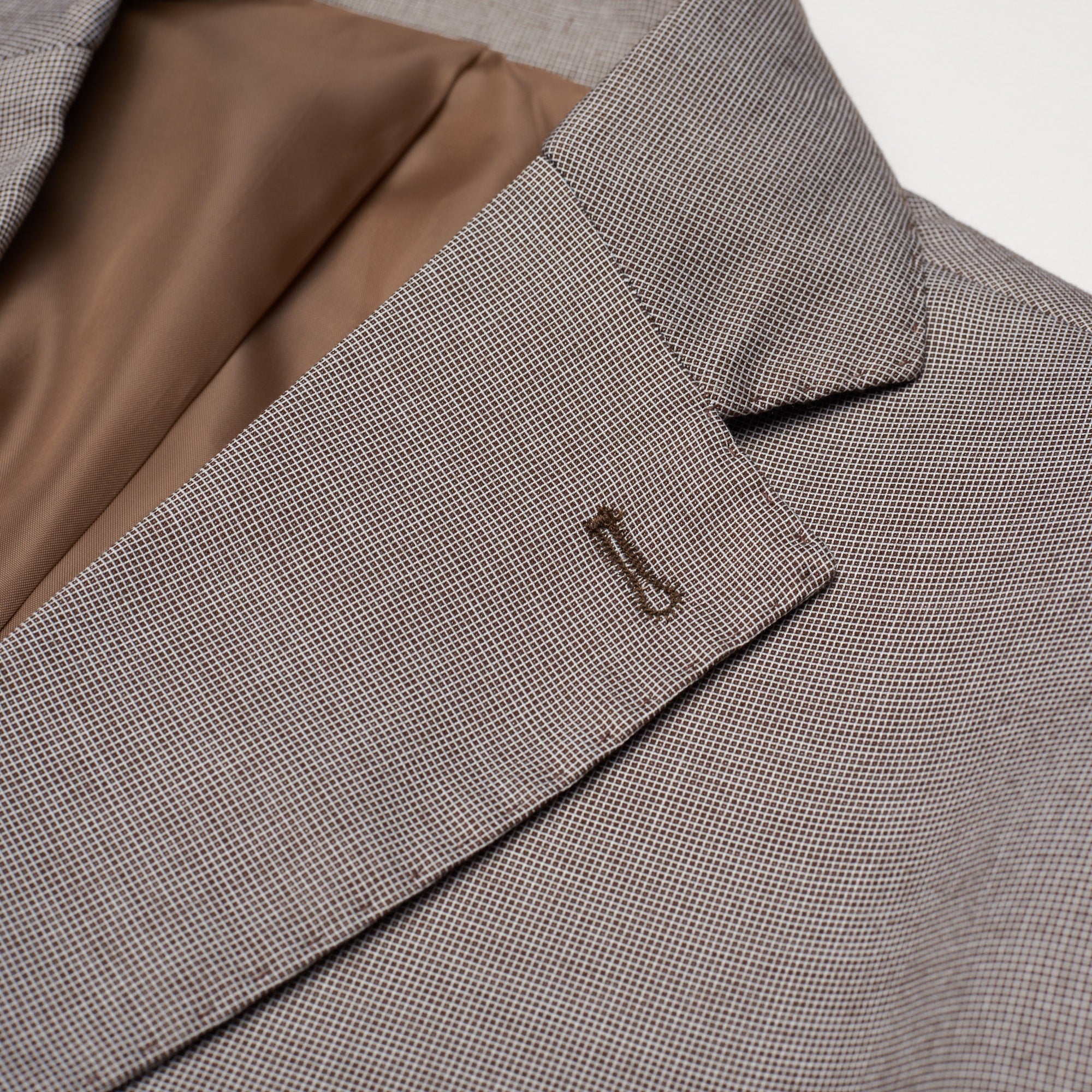 ANTONIO CAPECE "Scoopy 24" Gray Micro Patterned 2 Button Suit NEW ANTONIO CAPECE