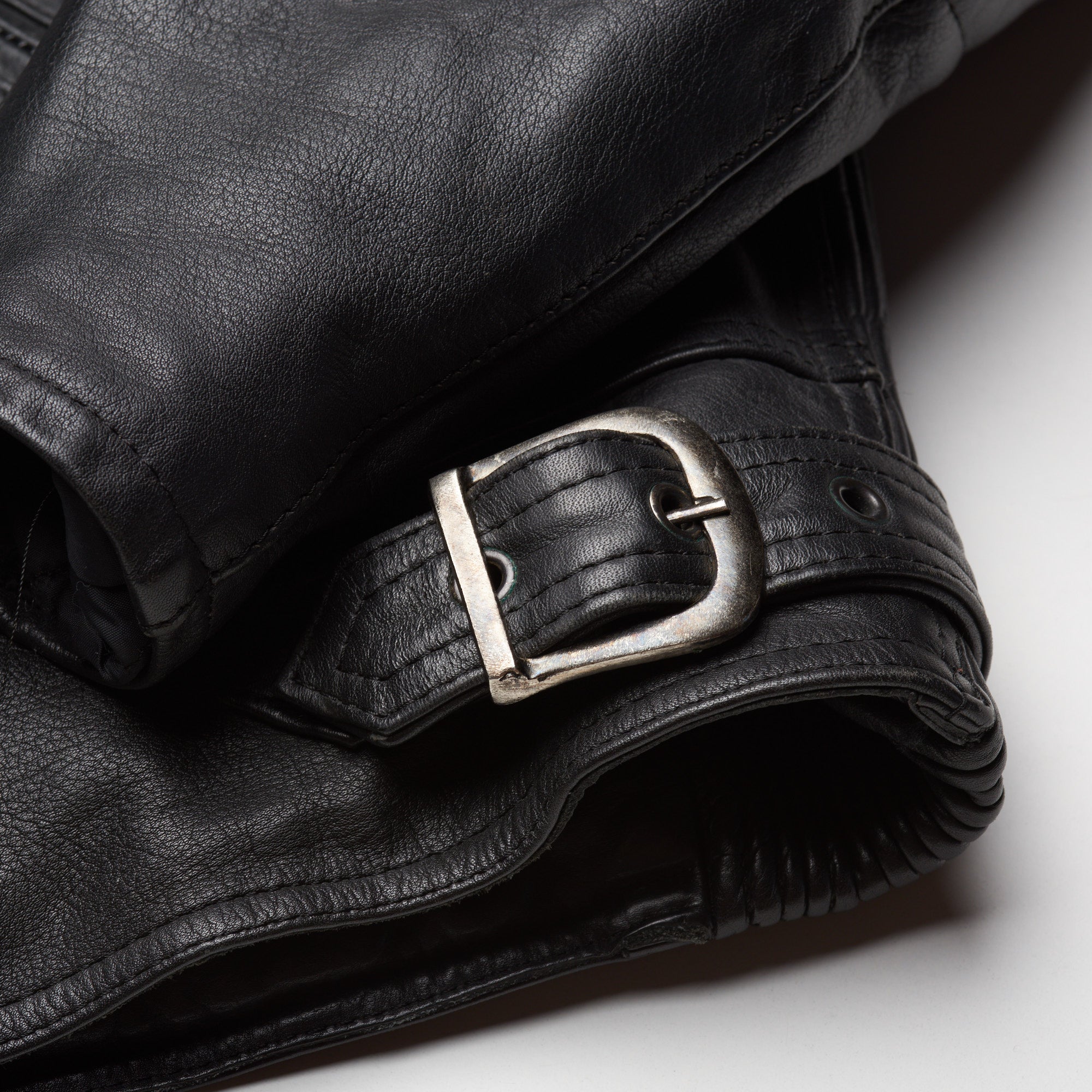 BELSTAFF Black Leather Motorcycle Jacket Protectors Size 44 US S Made in UK BELSTAFF