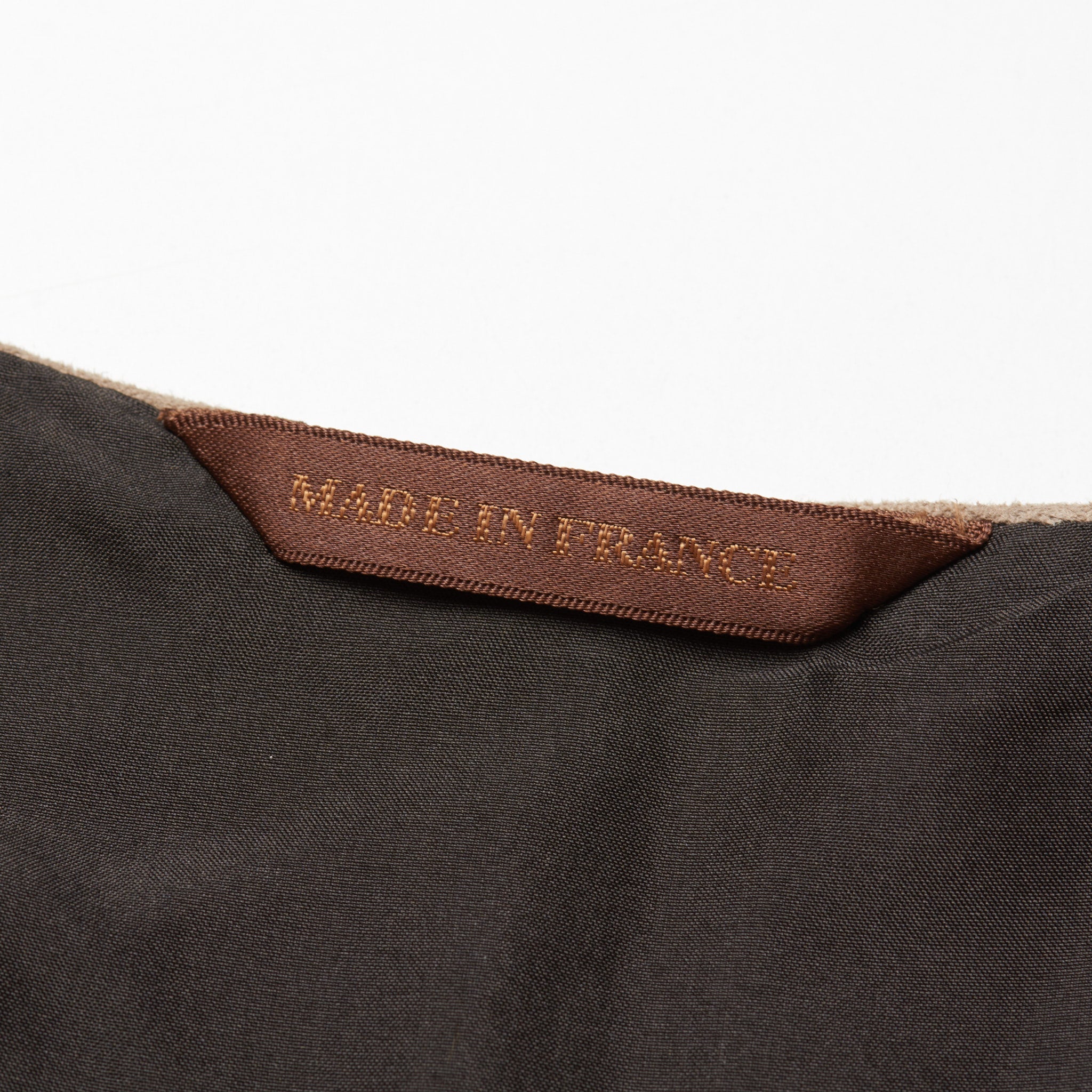 SERAPHIN Beige Goat Suede Leather Silk Lined Vest EU 50 NEW US M SERAPHIN