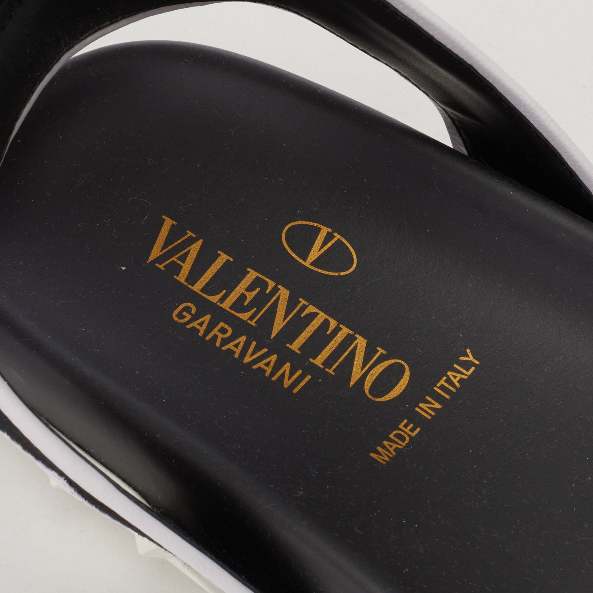 VALENTINO Garavani Black-White Stud Flat Sandal EU 35.5 US 5.5 NEW with Box WOMEN'S BOUTIQUE