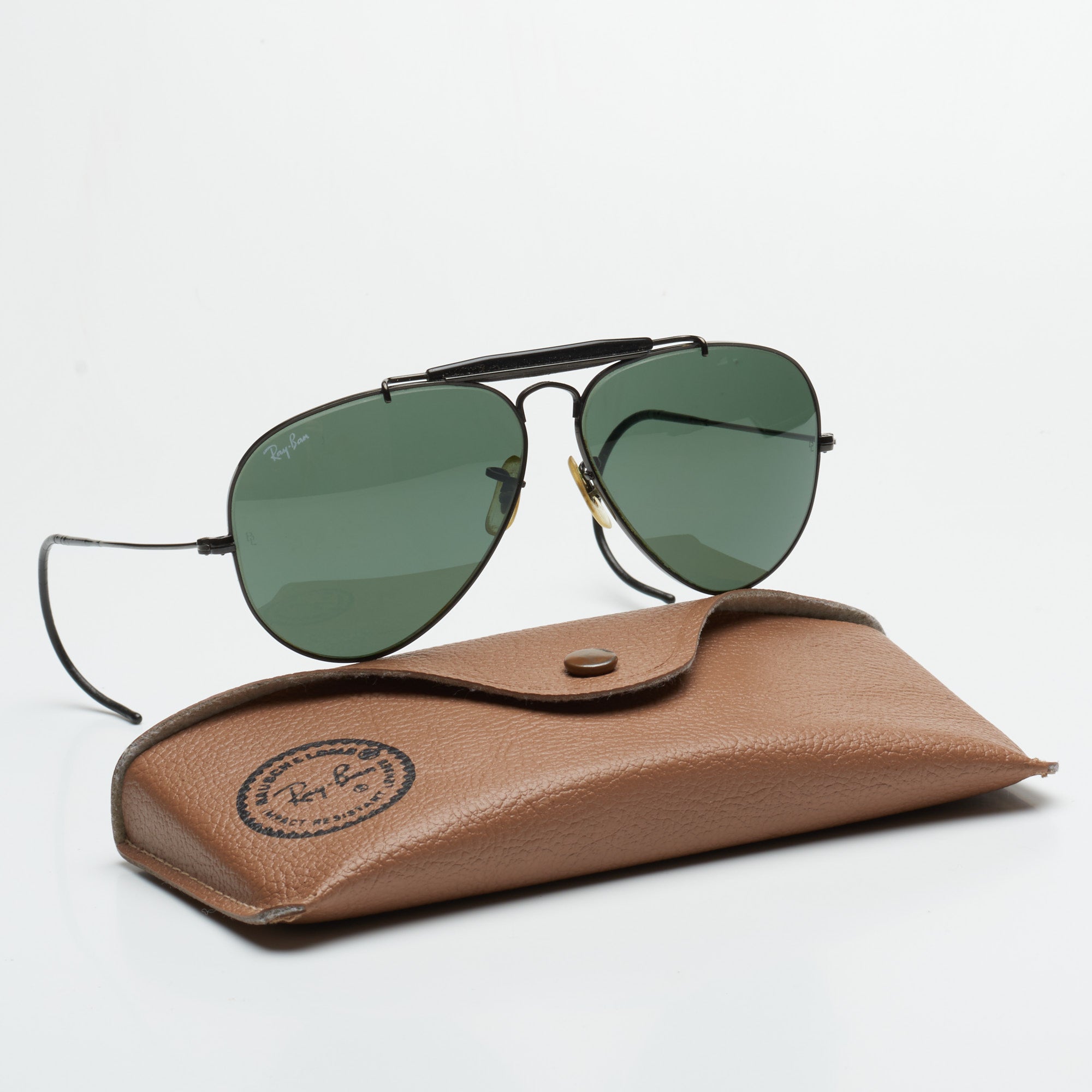 Vintage B&L RAY BAN "Outdoorsman" Black Frame COBRA Sunglasses 58mm RAY BAN