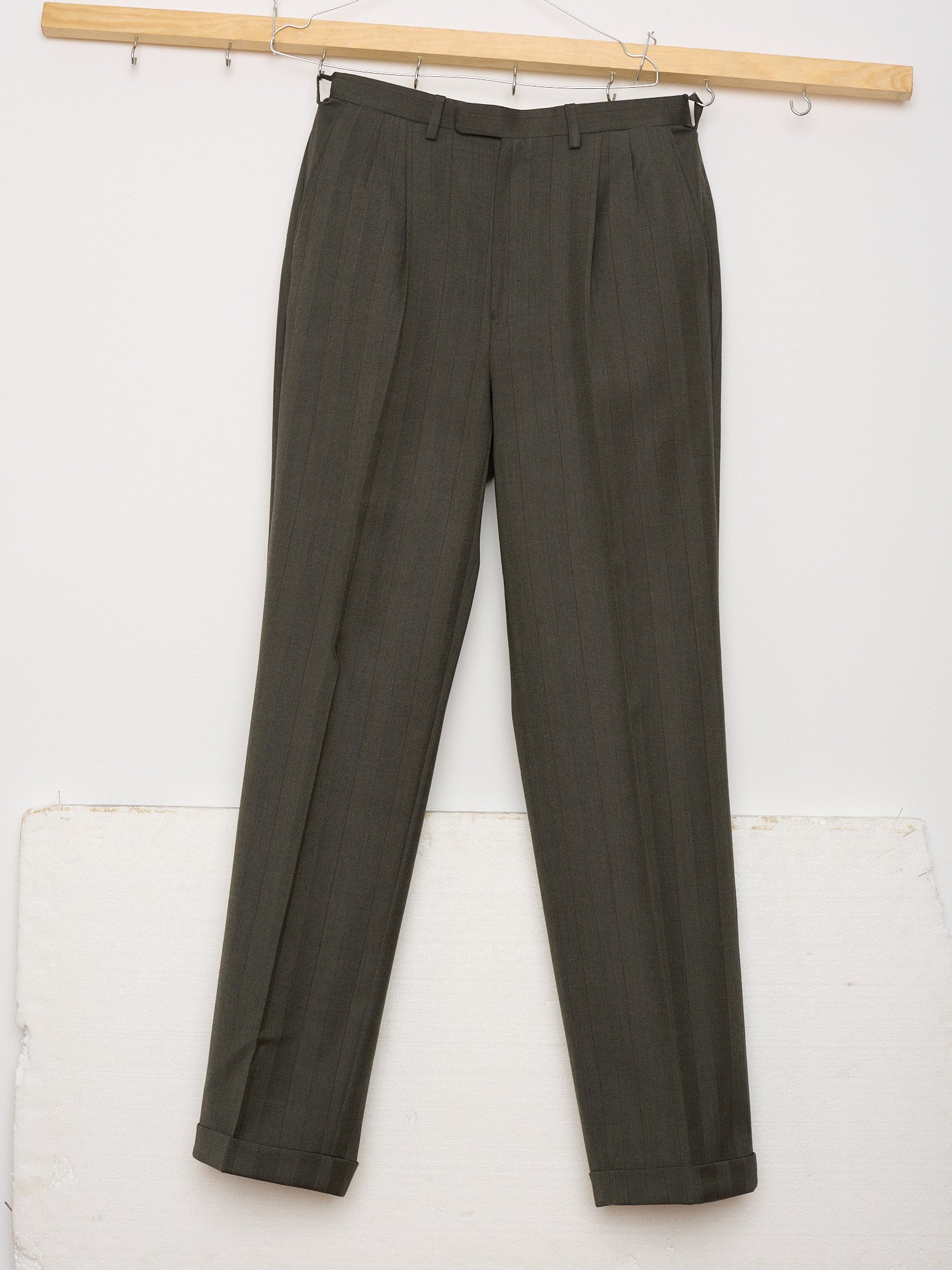 ABLA for Sir Wilson Handmade Olive Gray Herringbone Wool–Cashmere Business Suit