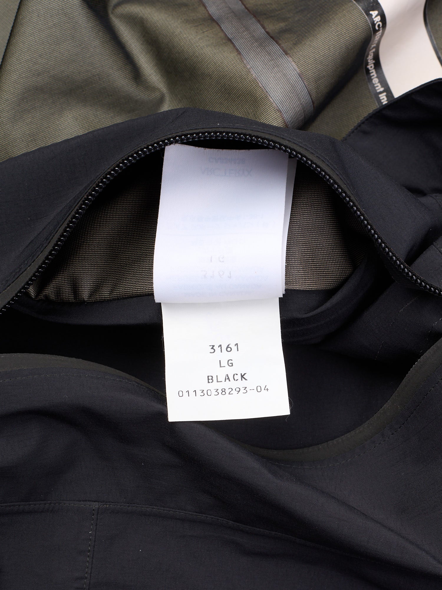 Rare ARCTERYX LEAF ALPHA Black Gen 1 Men's Jacket Size L