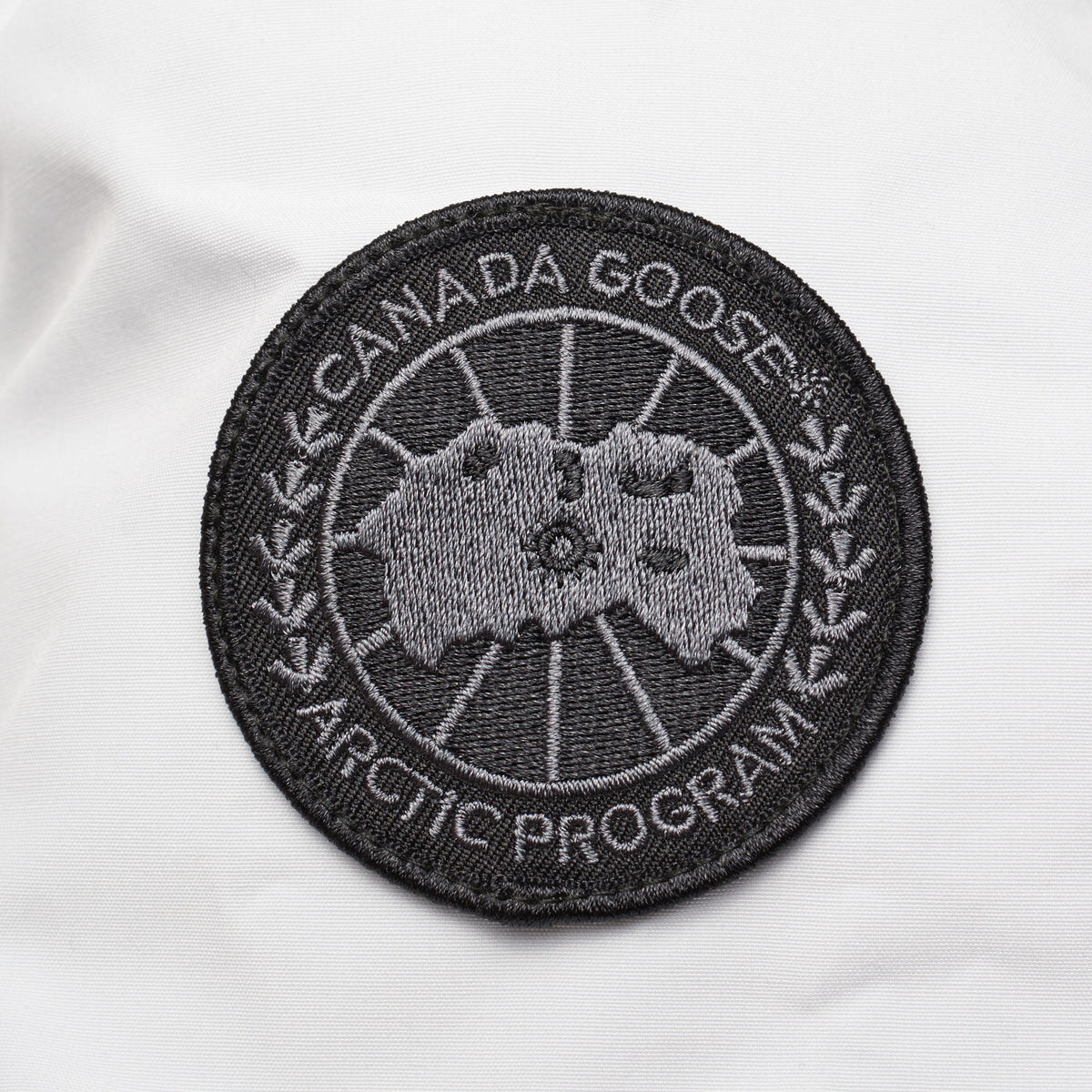 CANADA GOOSE Sherridon Parka Black Label 2073MB 200 with Fur Ruff Silverbirch CANADA GOOSE
