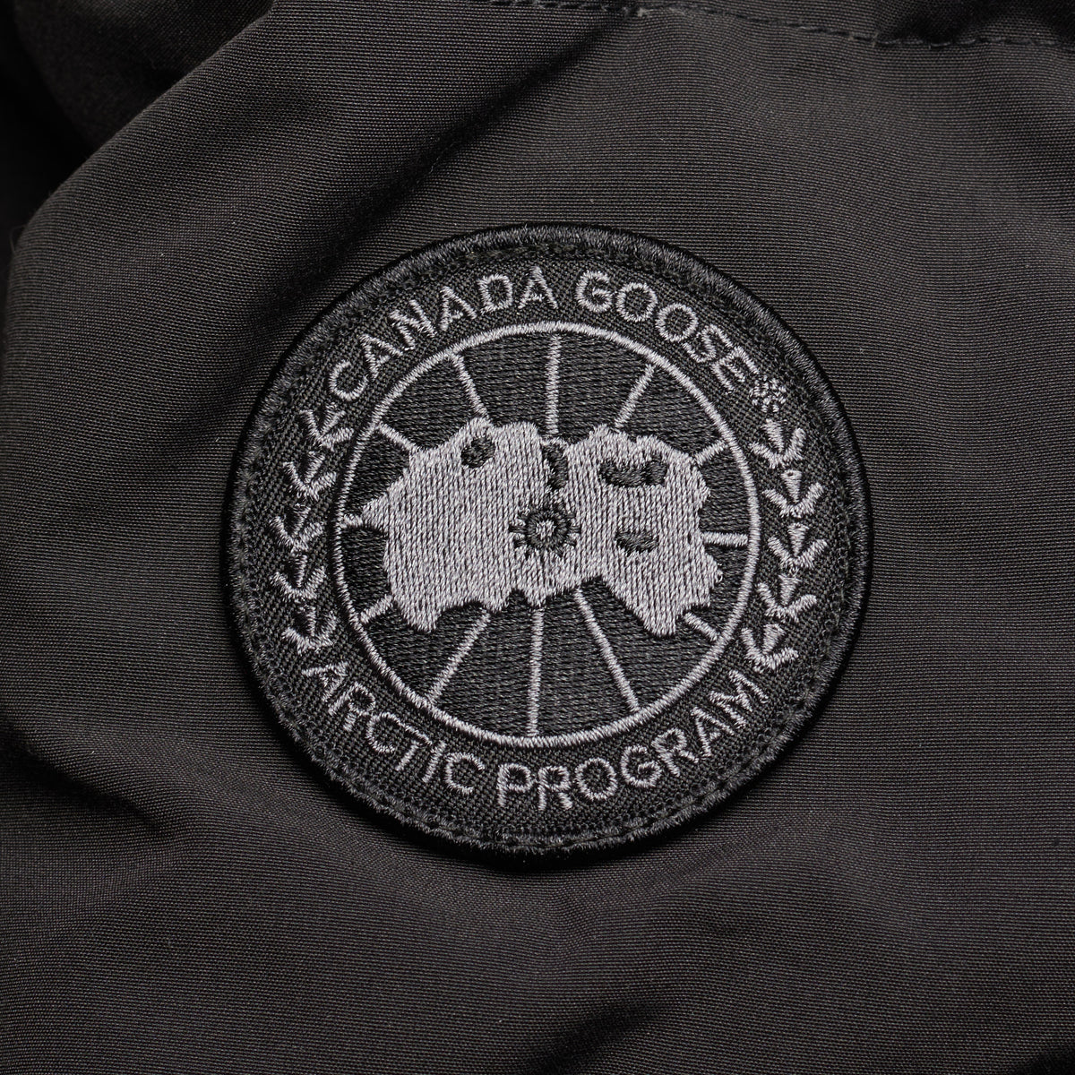 CANADA GOOSE Wyndham Parka  Black Label 2048MB 61 Black Down Jacket Coat NEW CANADA GOOSE