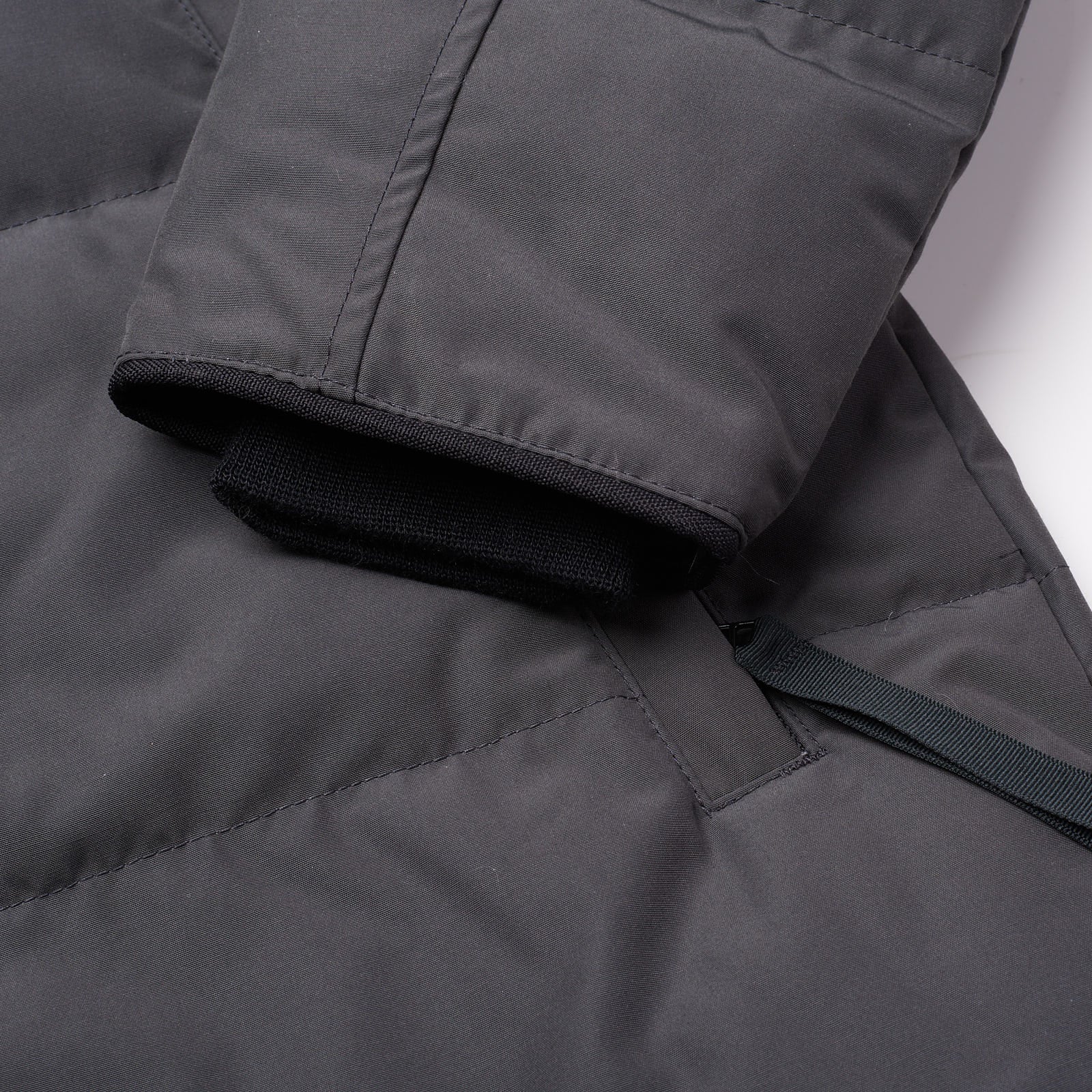 CANADA GOOSE Wyndham Parka 2048M 66 Graphite Down Jacket Coat CANADA GOOSE