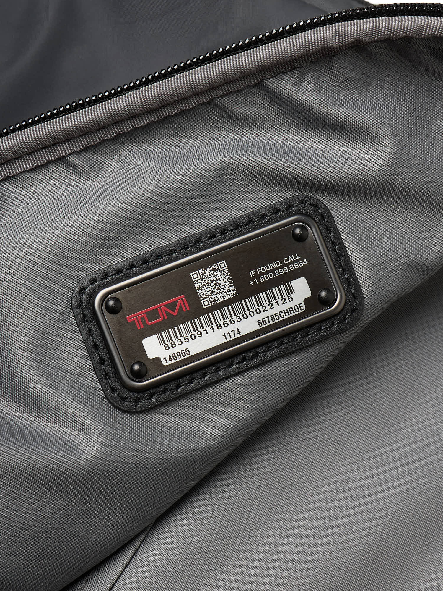 TUMI Foxwood Medium Size Unisex Gray Dual Zip Backpack Medium Unisex