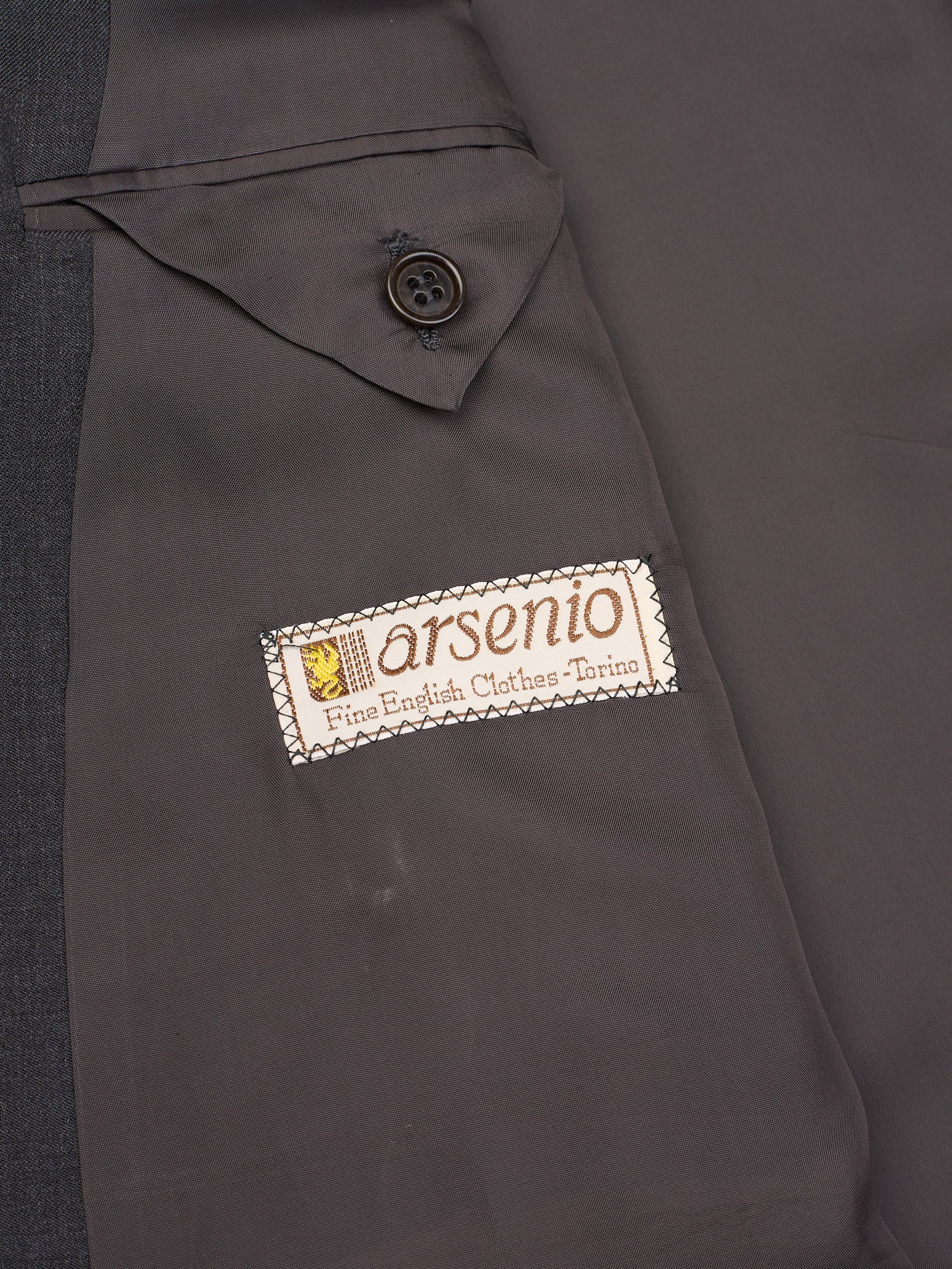Hitman by Cerruti Gray Arsenio Super 100‘s Wool Double Breasted Suit