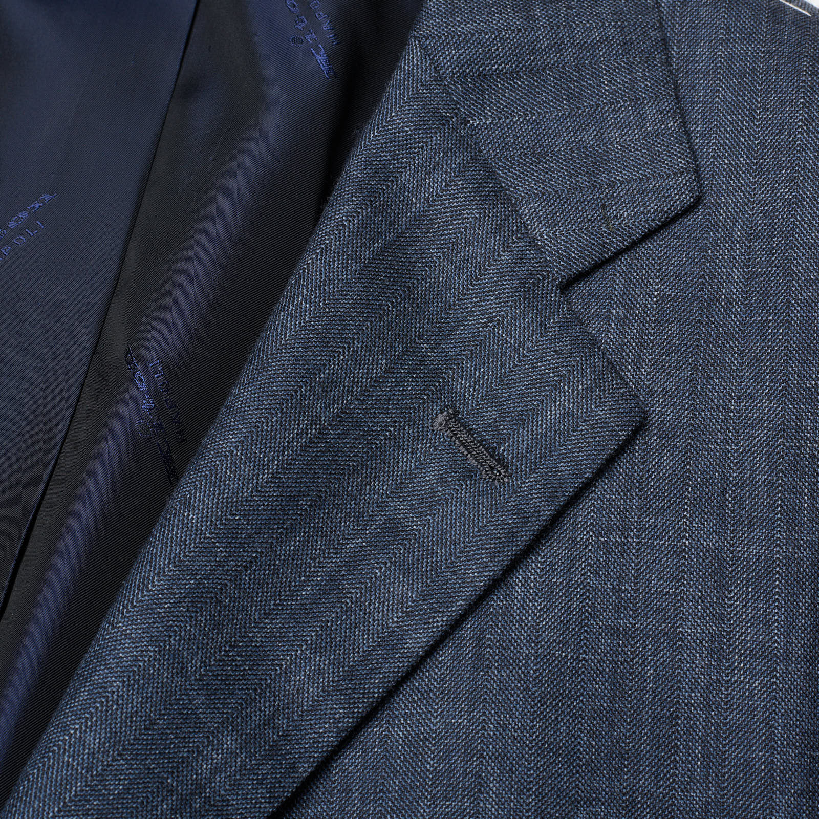 KITON Napoli Handmade Blue Herringbone Wool-Cashmere Suit EU 52 NEW US 42