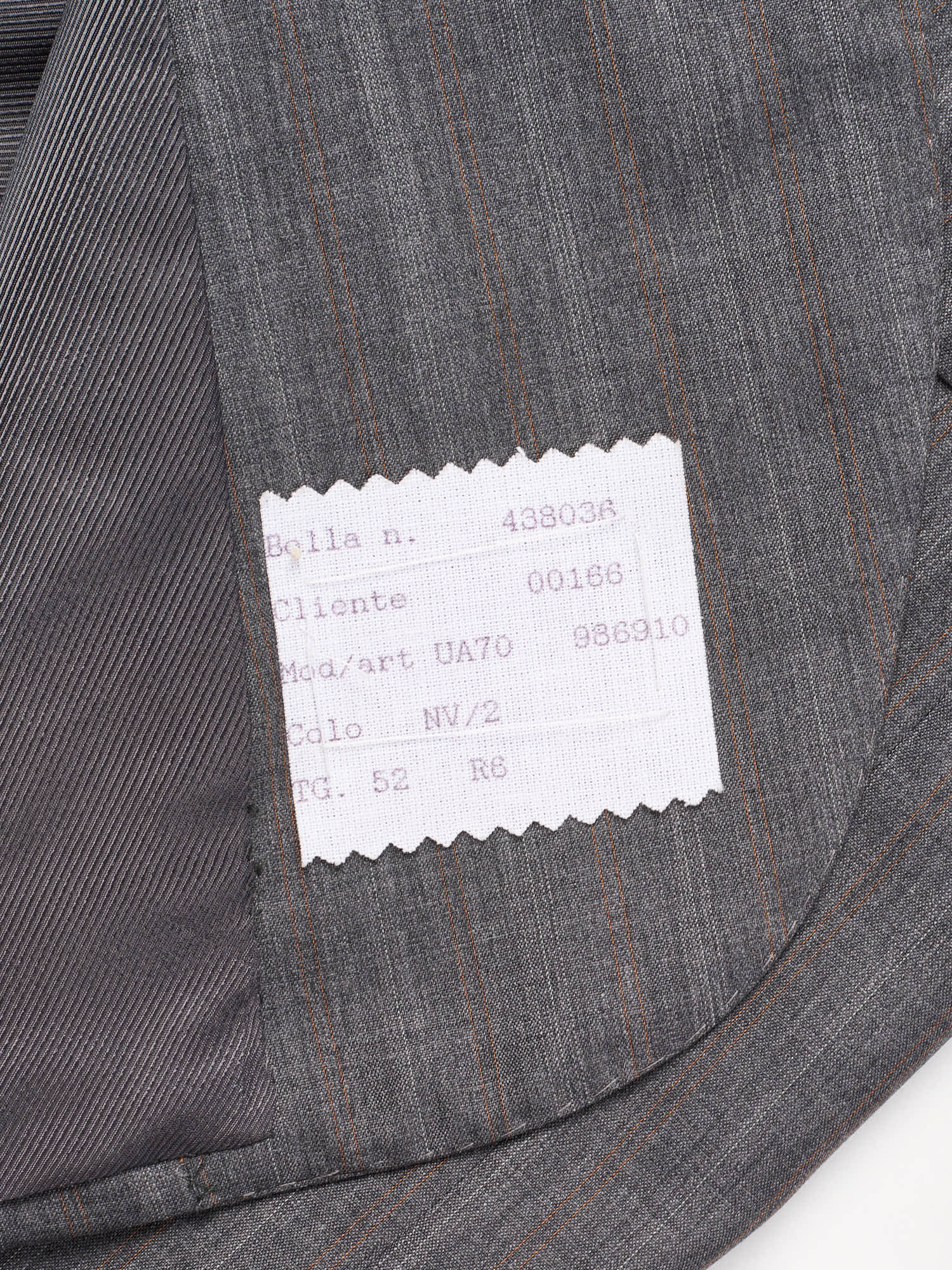 KITON Napoli Handmade Gray Stripes 14 Micron Super 180's Business Suit