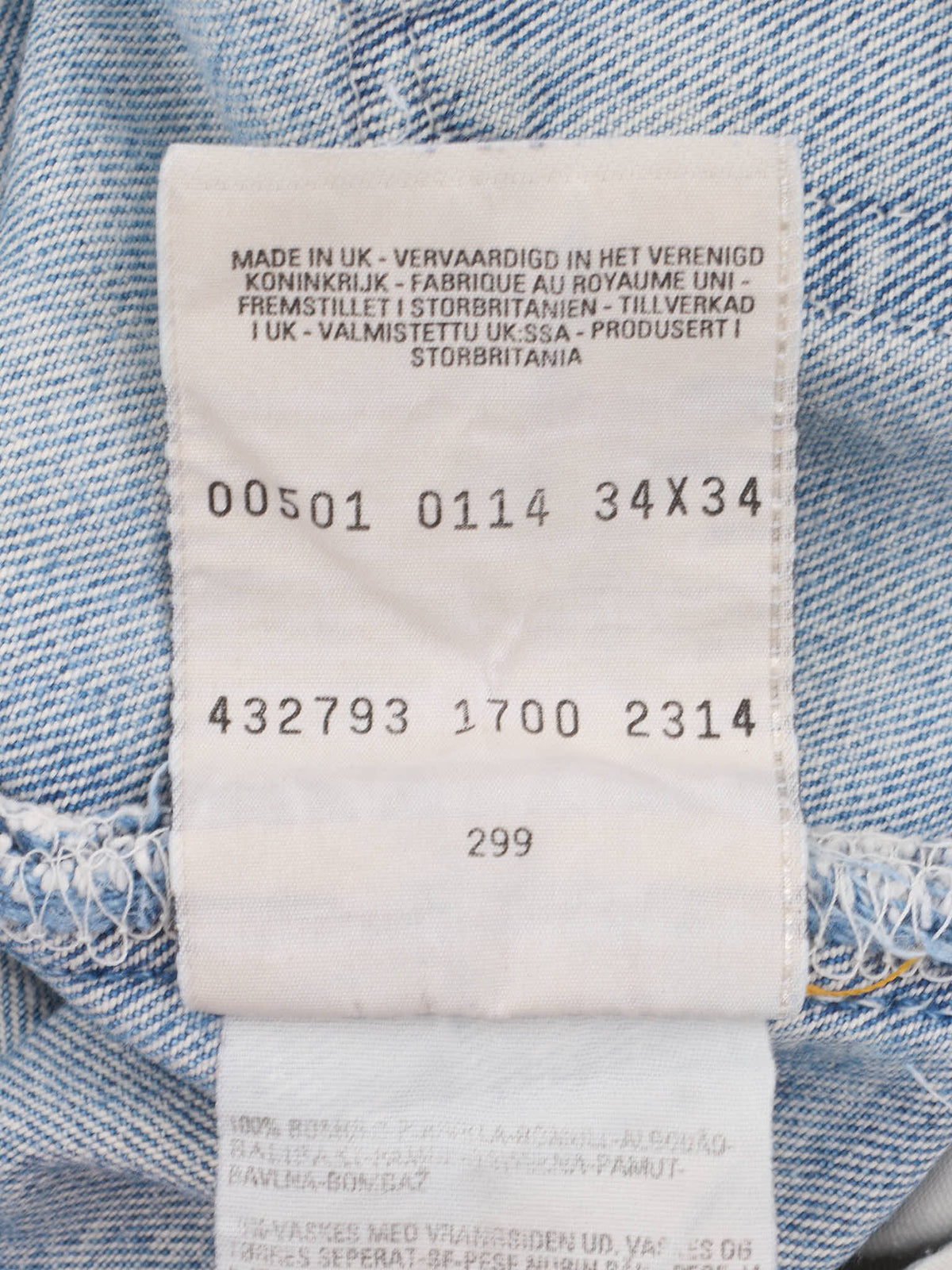 Vintage LEVI'S 501 Light Blue Straight Leg Jeans 1990's