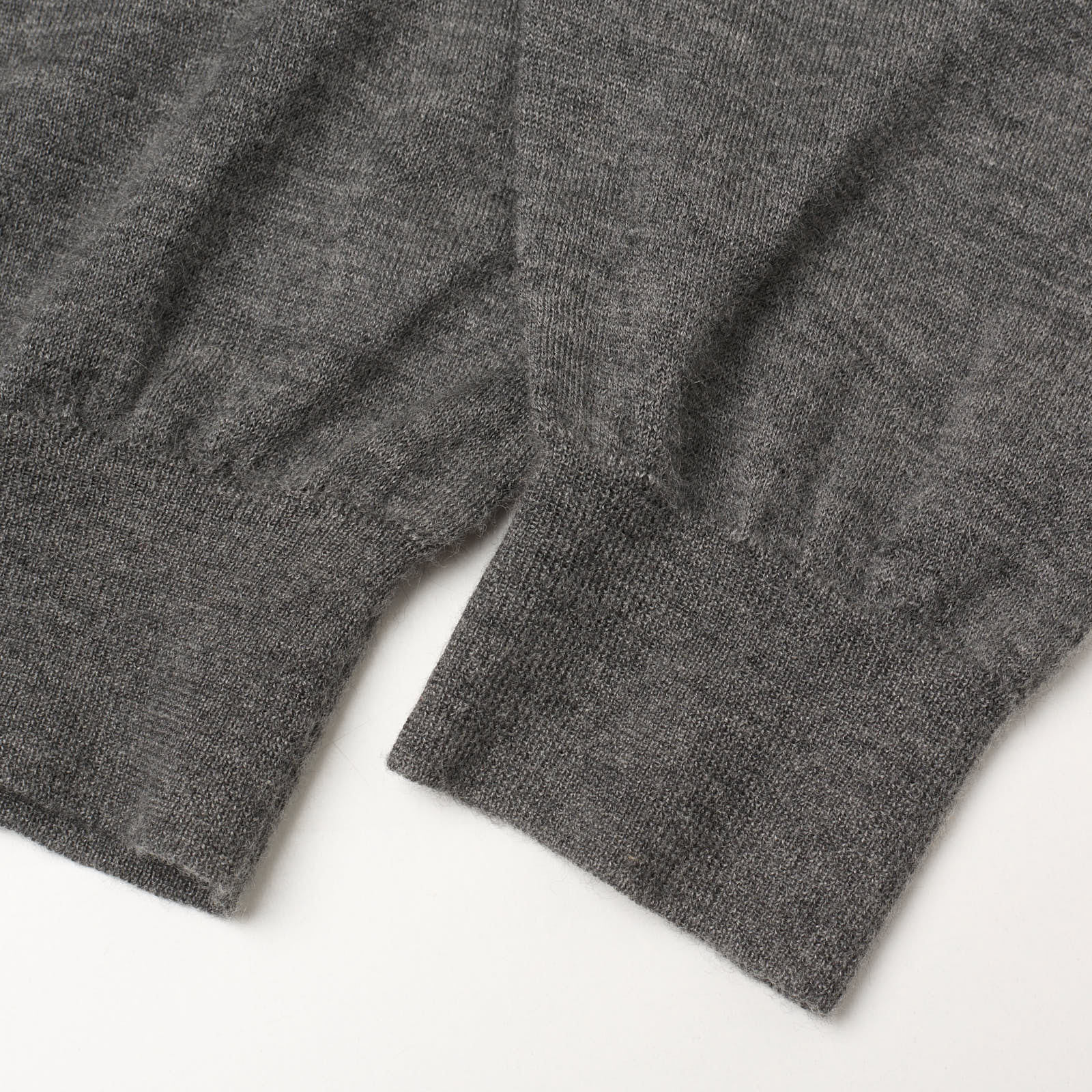 MALO Gray Cashmere Turtleneck Sweater EU 52 US L