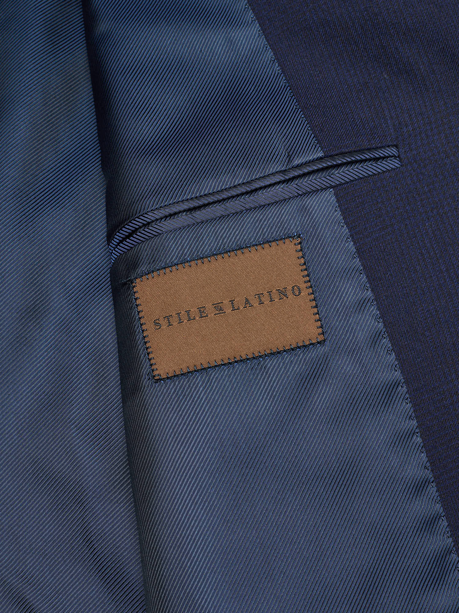 STILE LATINO "Vincenzo" Navy Wool-Cashmere Suit Slim Fit