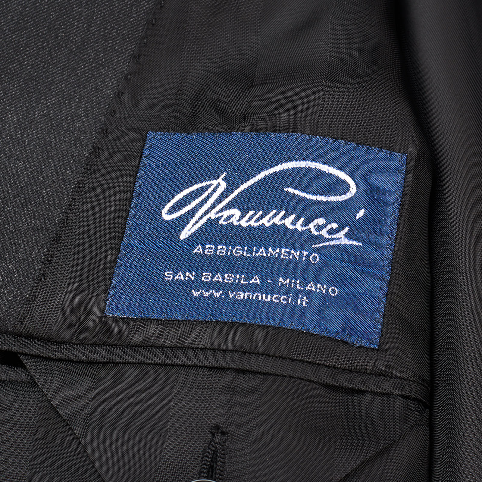 VANNUCCI Gray Tasmanian Wool Super 150's Peak Lapel Suit EU 48 NEW US 38