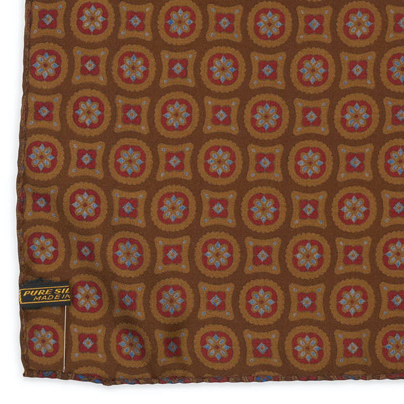 VANNUCCI Milano Handmade Brown Medallion Silk Pocket Square NEW 31cm x 31cm