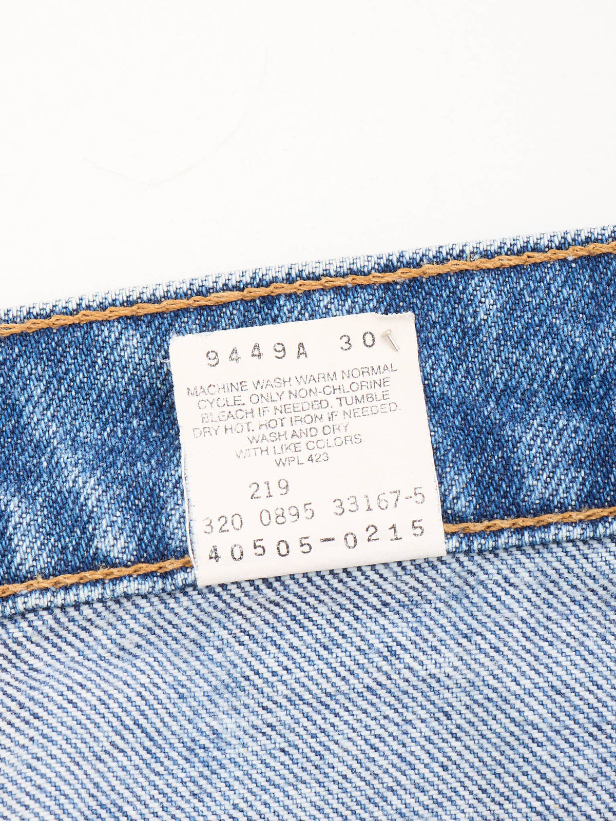 Vintage LEVI'S 505 USA Made Straight Leg Orange Tab Jeans 34/32 1995