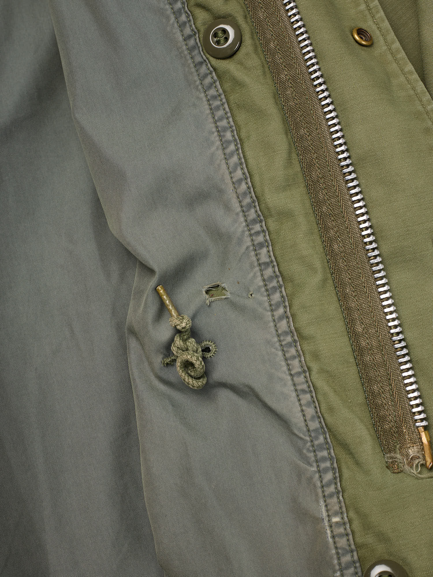 Vintage M-65 Vietnam Era AIRBORNE Olive Cotton Military Field Jacket US M