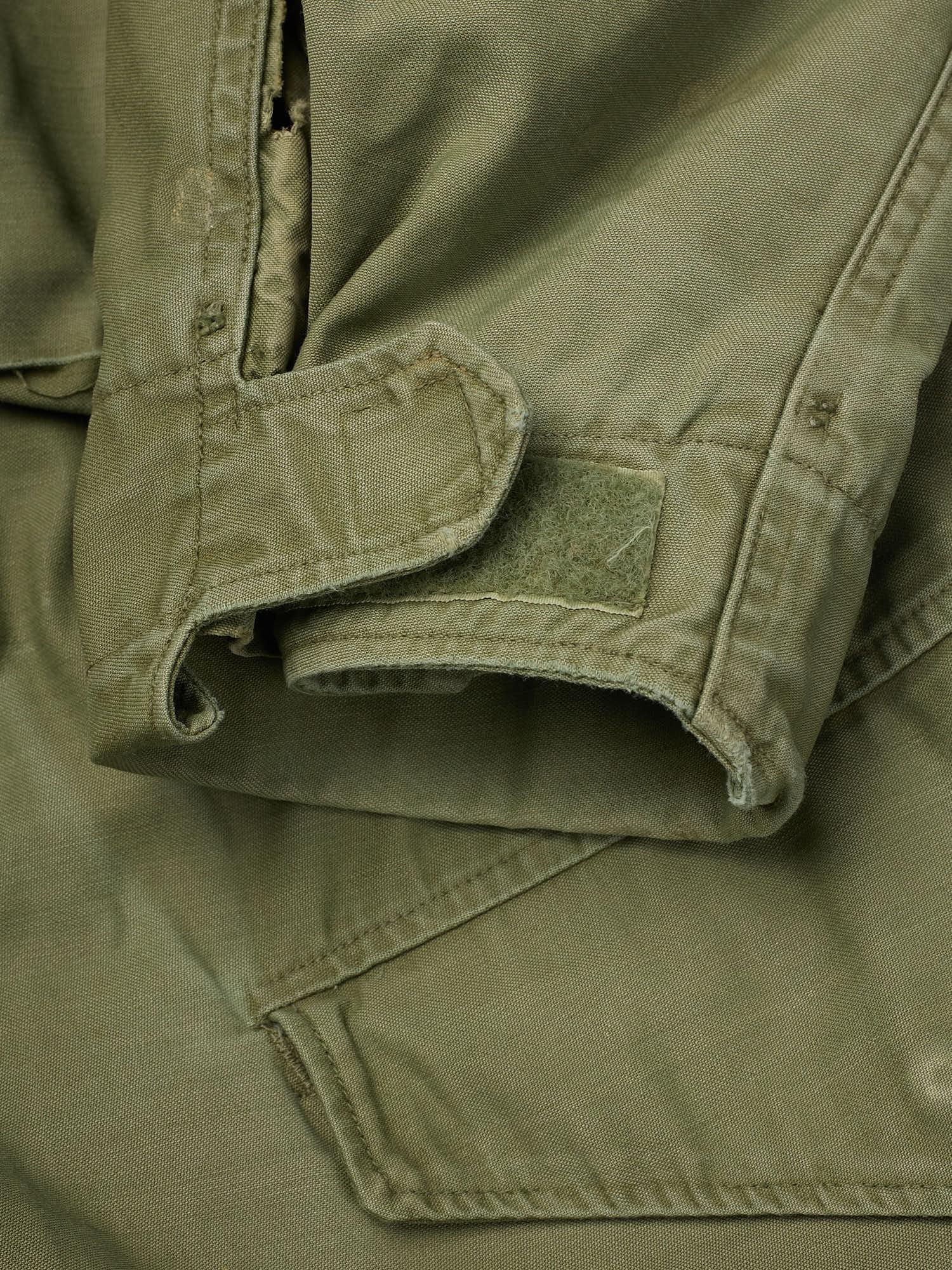 Vintage M-65 Vietnam Era AIRBORNE Olive Cotton Military Field Jacket US M