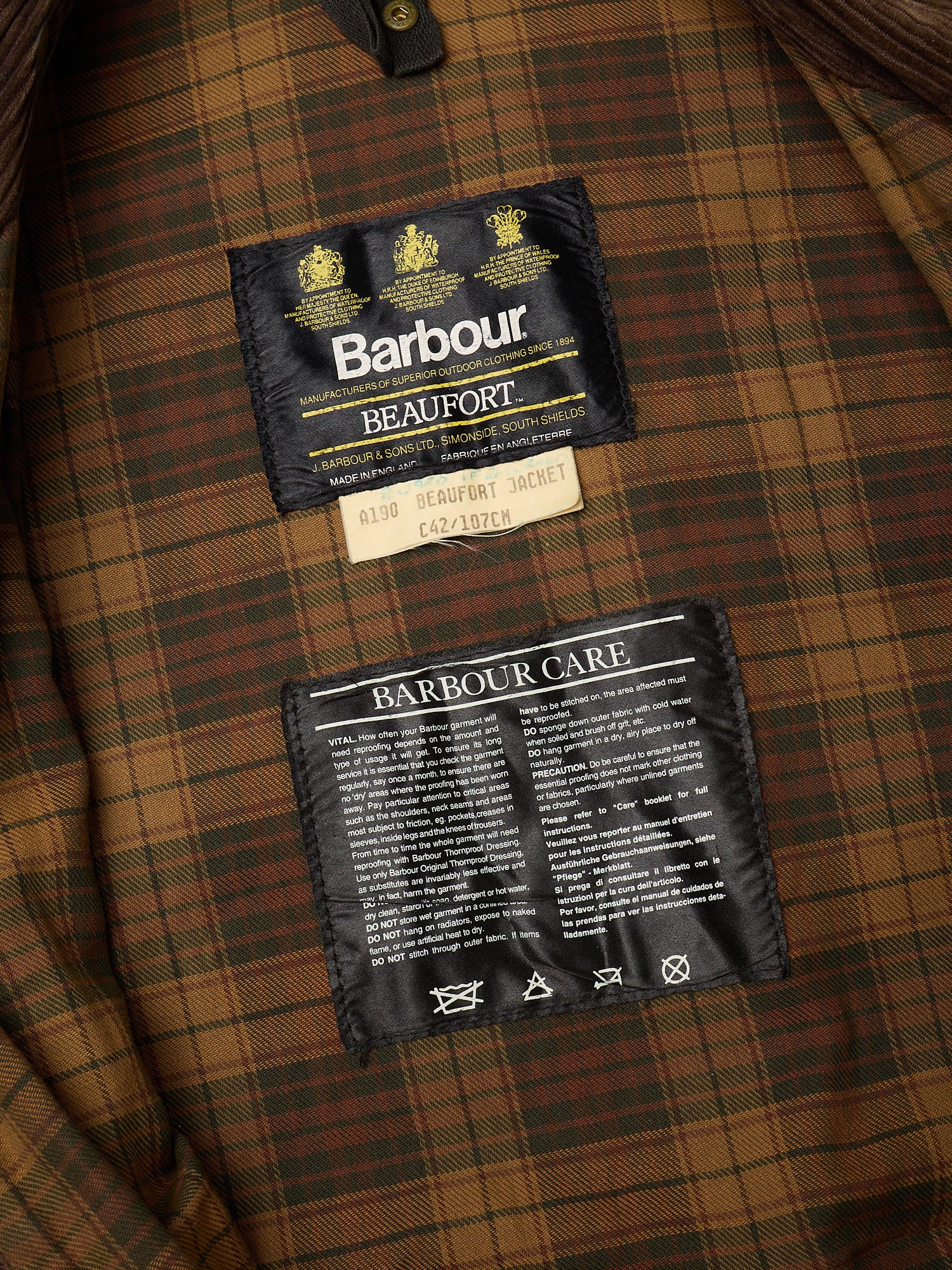 Vintage BARBOUR Beaufort Burgundy Motorcycle Wax Jacket 3 Crest