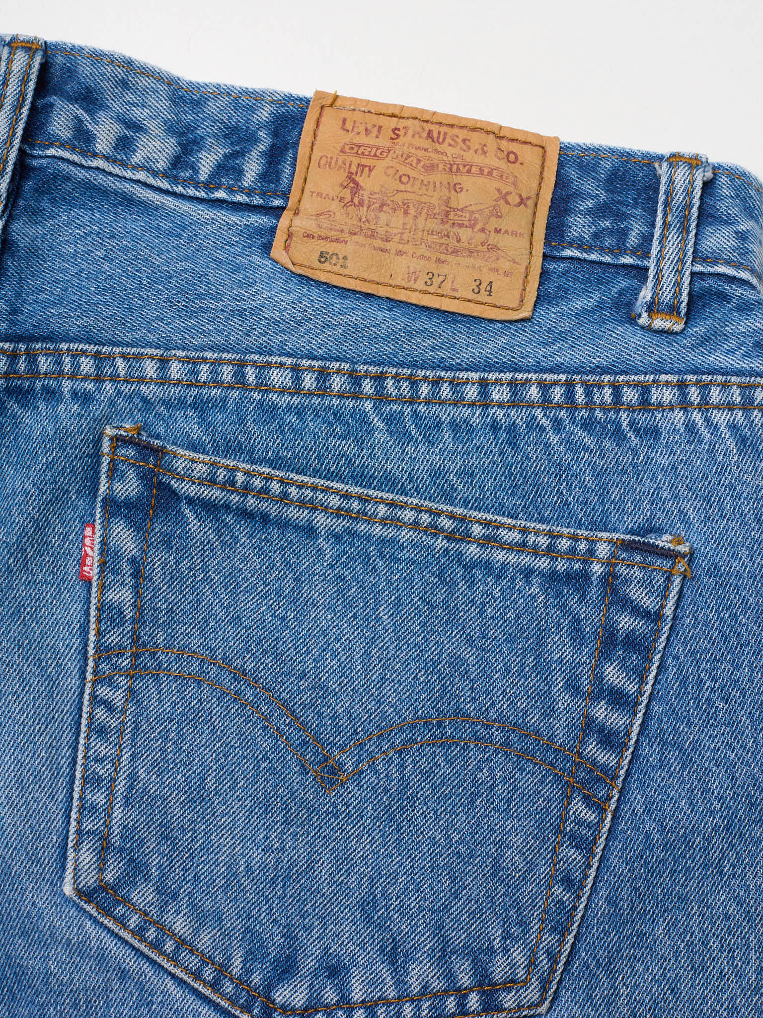 Vintage LEVI'S 501 Straight Fit Blue Cotton Jeans Made in USA W37 Rare Size