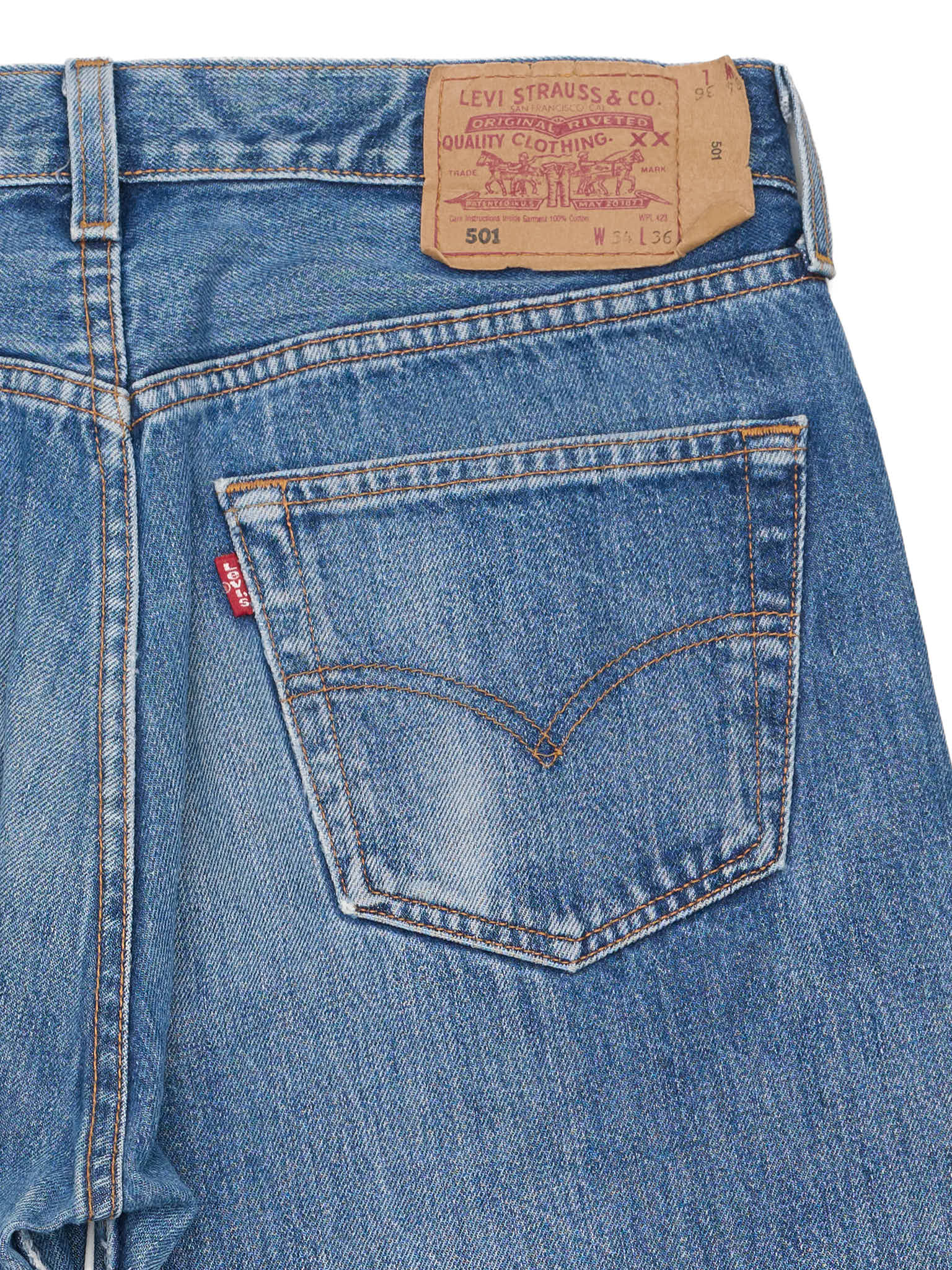 Vintage LEVI'S 501 Straight Fit Blue Cotton Jeans Made in USA