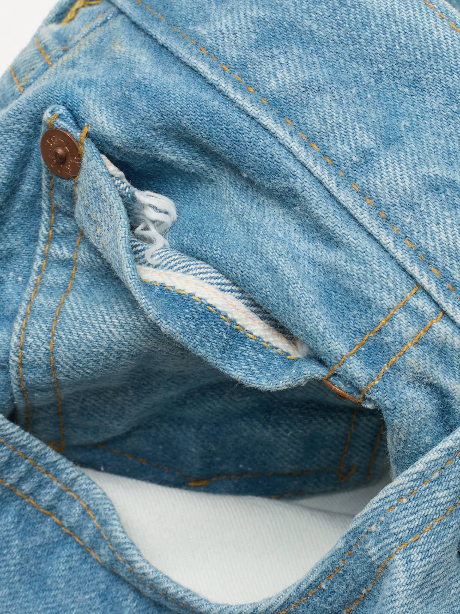 Vintage 1998 LEVI'S 501 Valencia St. Light Blue Cotton Jeans Made in USA LVC NOS