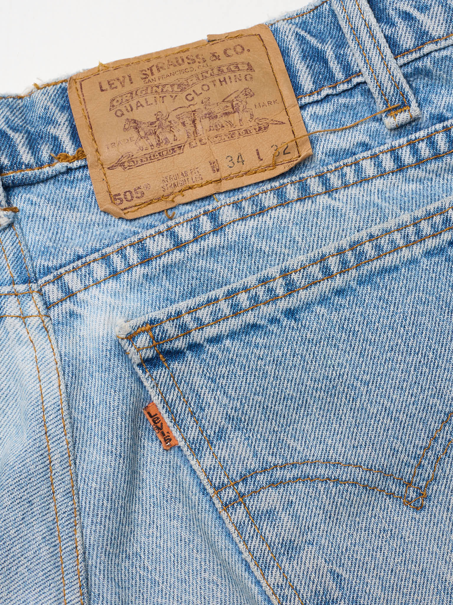 Vintage LEVI'S 505 Orange Tab Faded Blue Cotton Jeans Made in USA